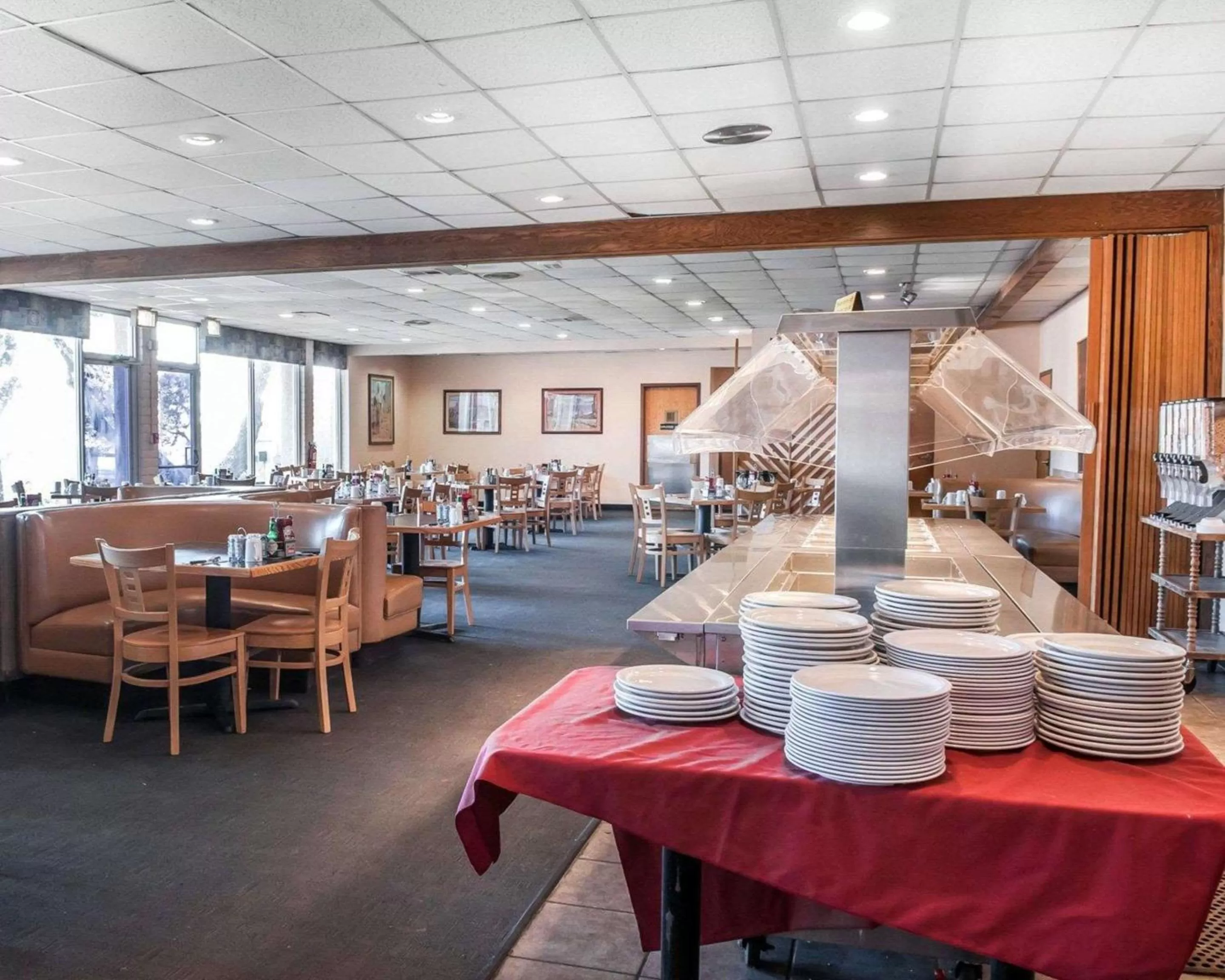 Restaurant/places to eat in Navajo Nation Inn