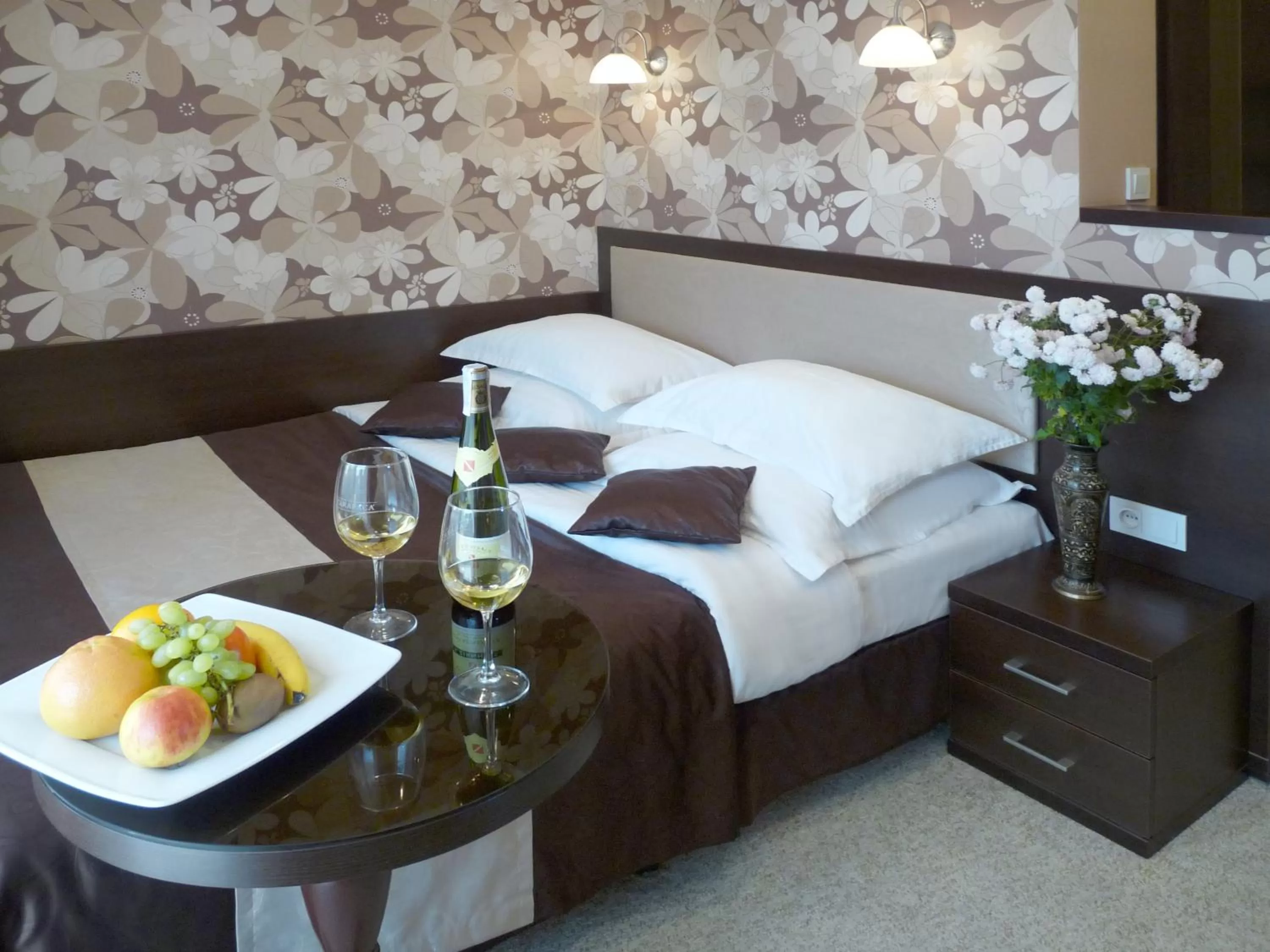 Deluxe Double Room with Balcony in Eney Boutique Hotel