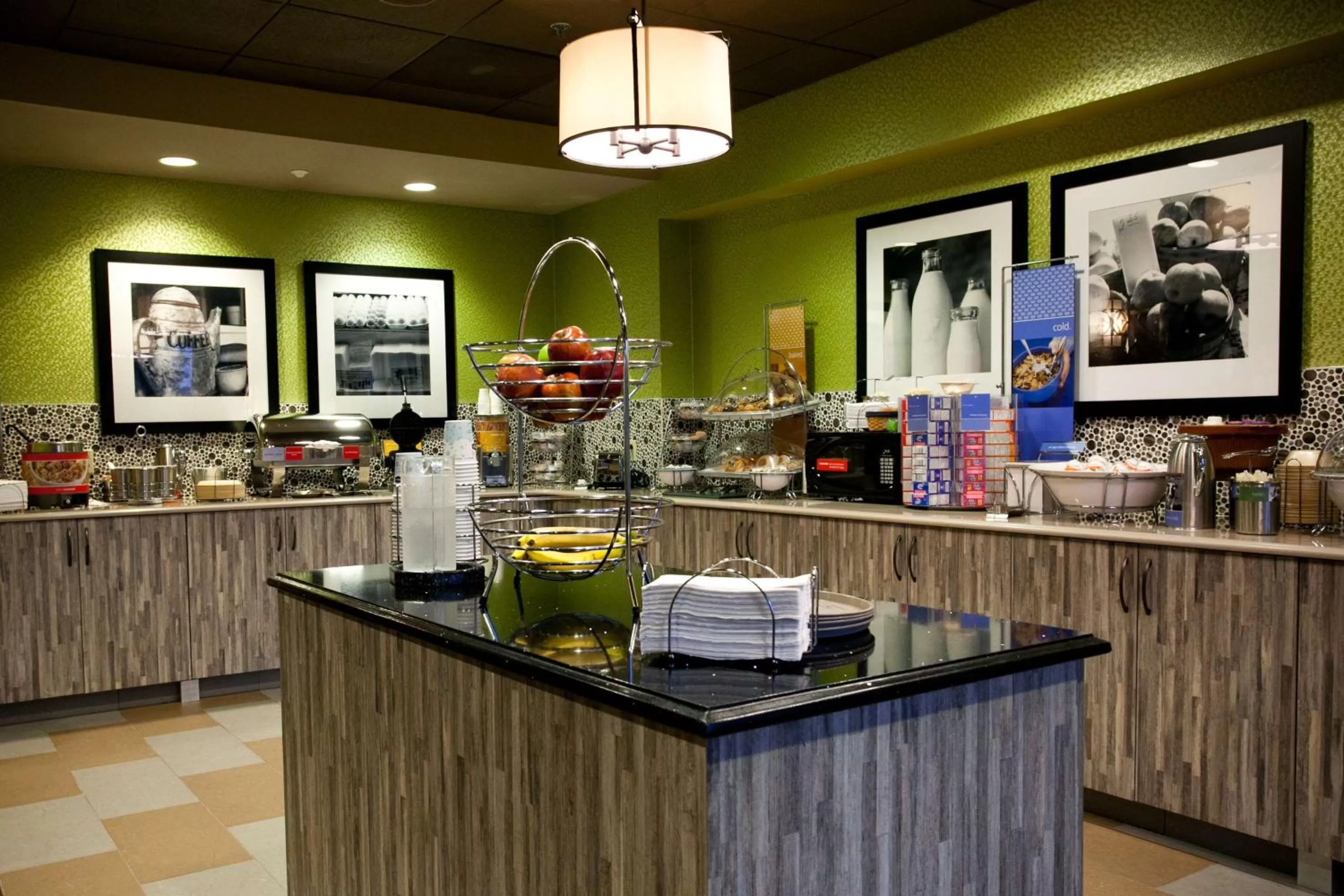 Breakfast in Hampton Inn Carrollton