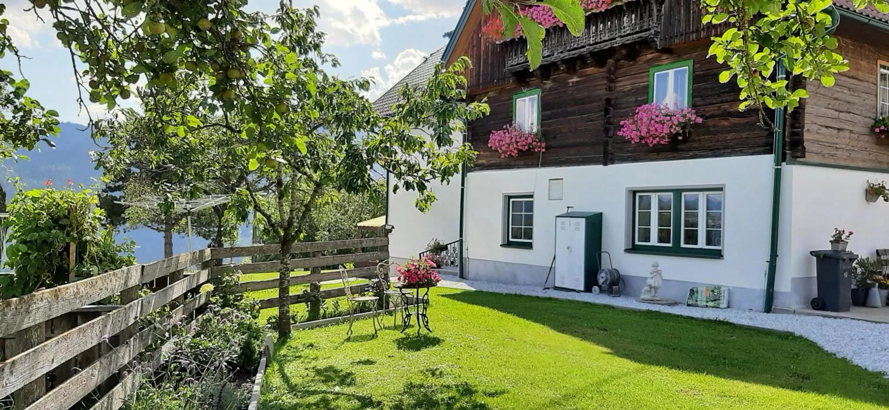 Property Building in Fruhstuckspension Bischof i d Wiesen