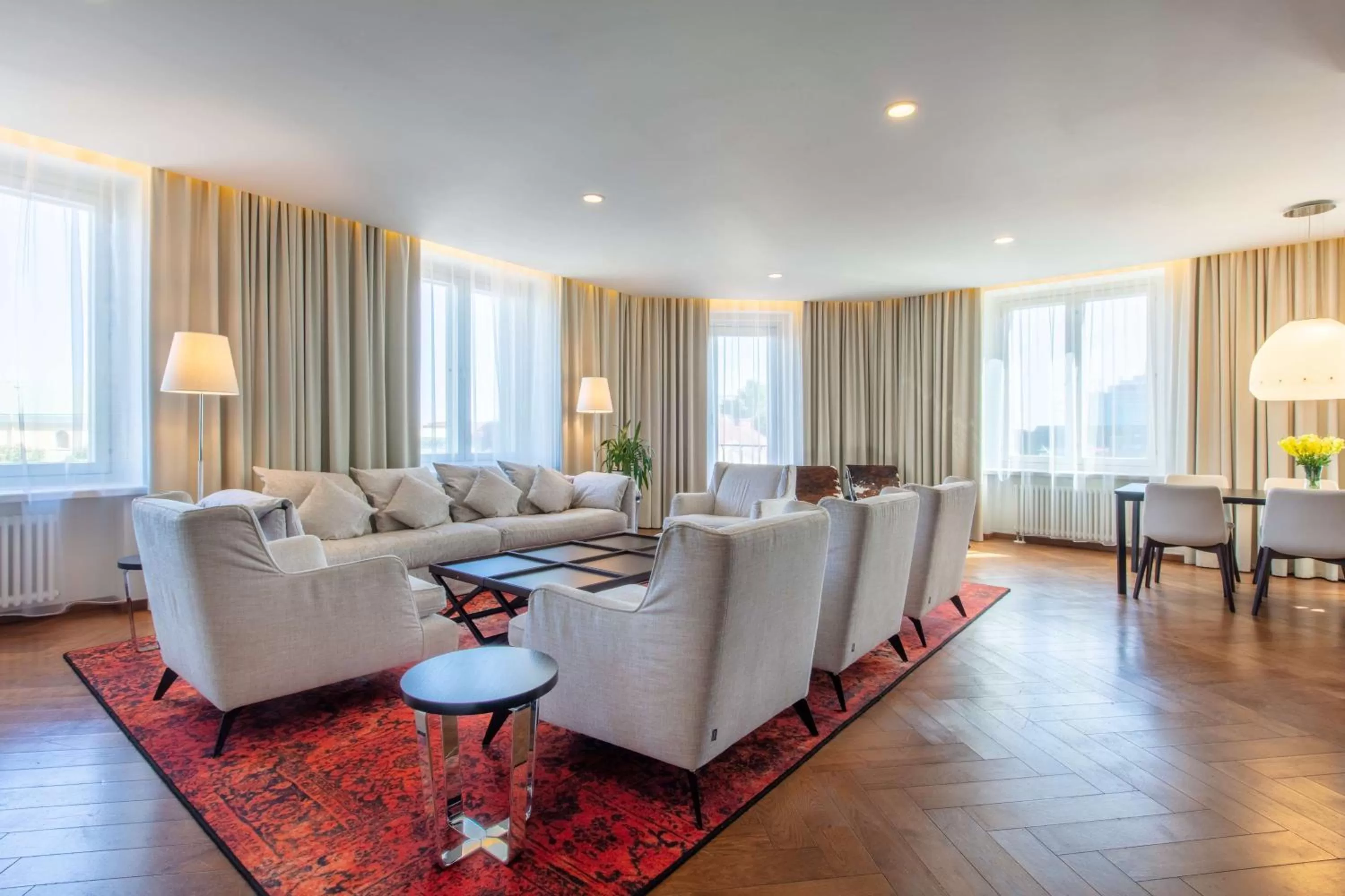 Living room in Palace Hotel Tallinn, a member of Radisson Individuals