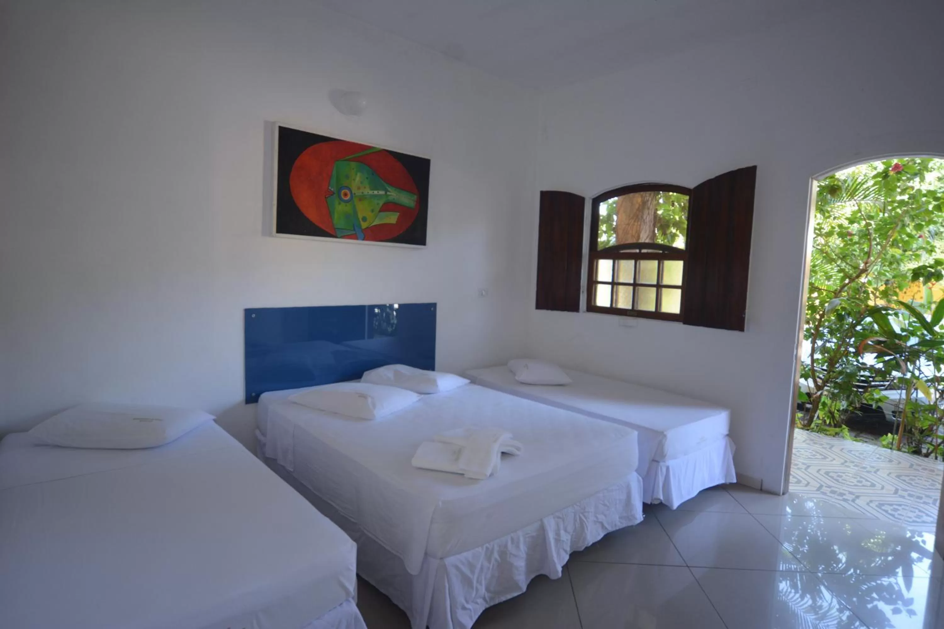 Photo of the whole room, Bed in Pousada Praia do Jabaquara