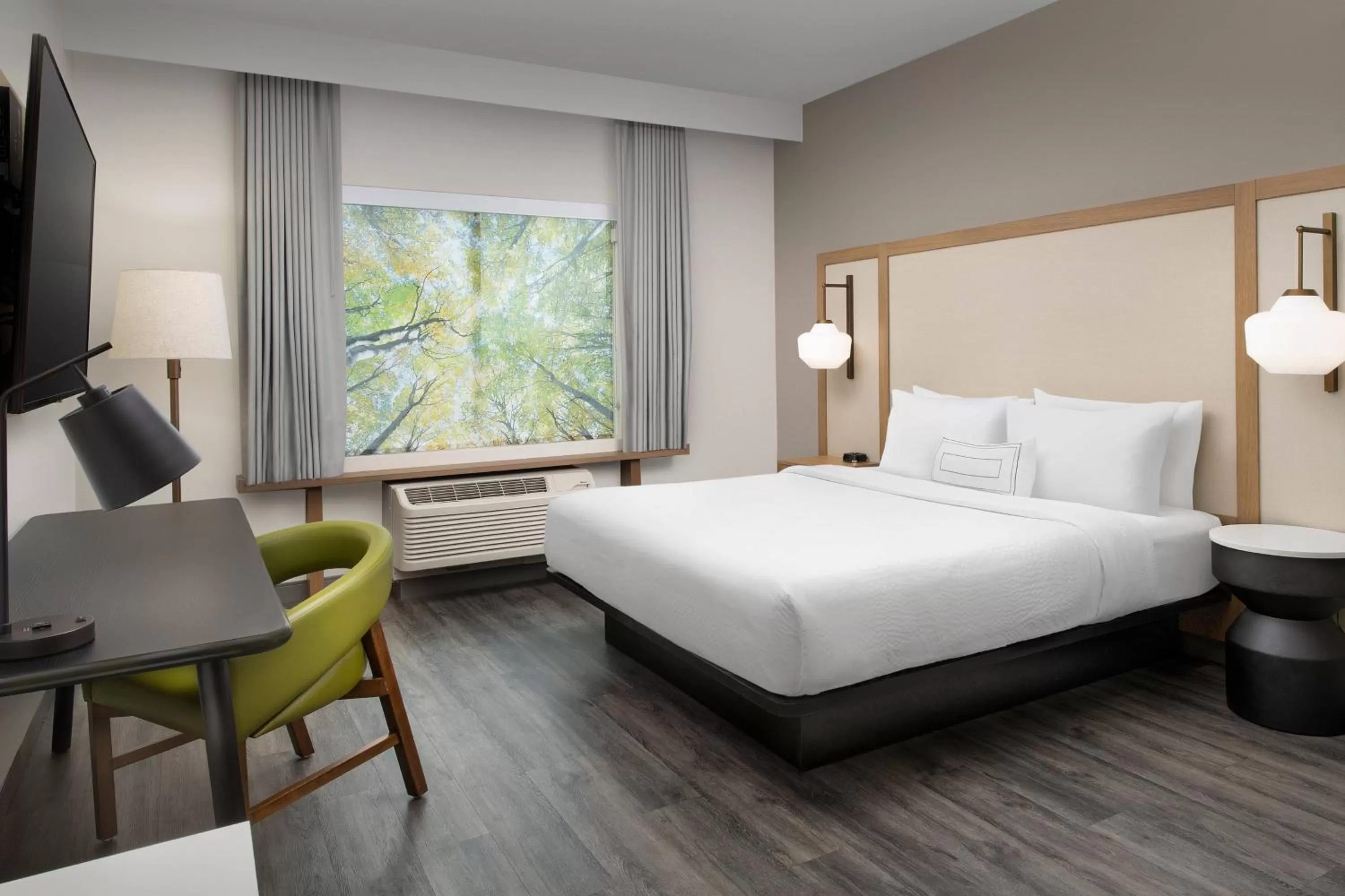 King Room - Hearing Accessible in Fairfield Inn & Suites by Marriott Gainesville I-75
