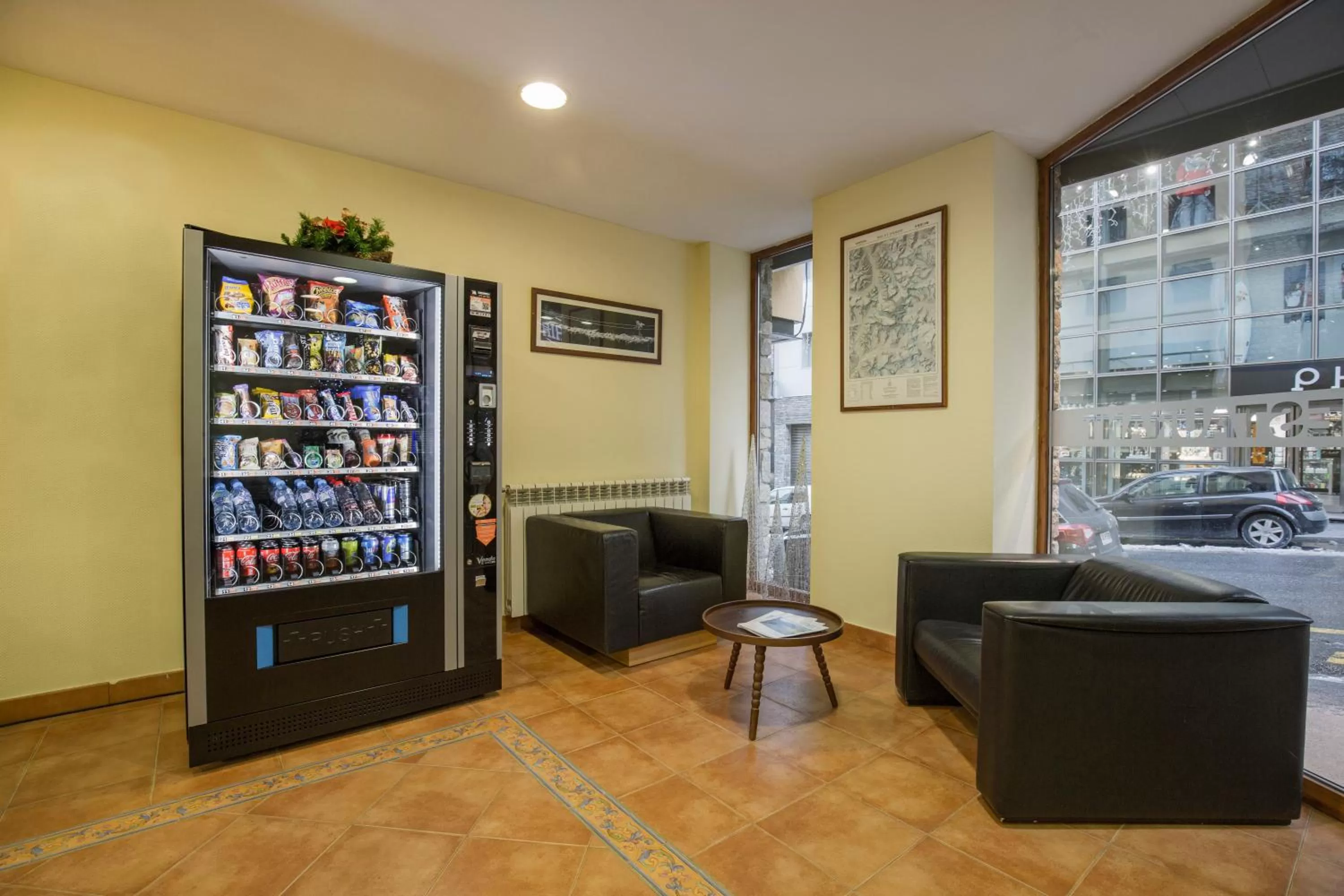 Lobby or reception in Hotel Catalunya Ski by Nexta