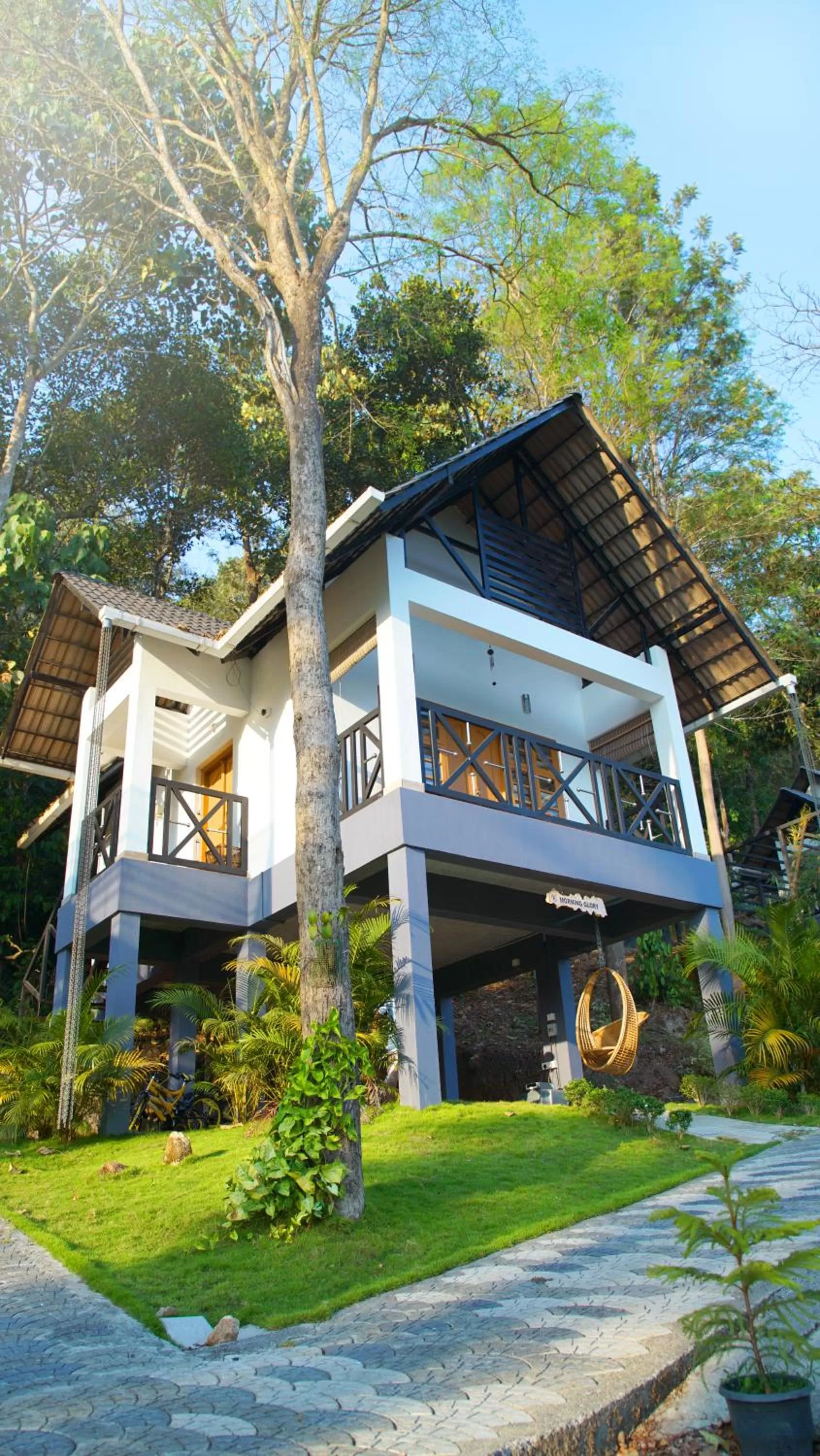 Property Building in Woodrose Resort