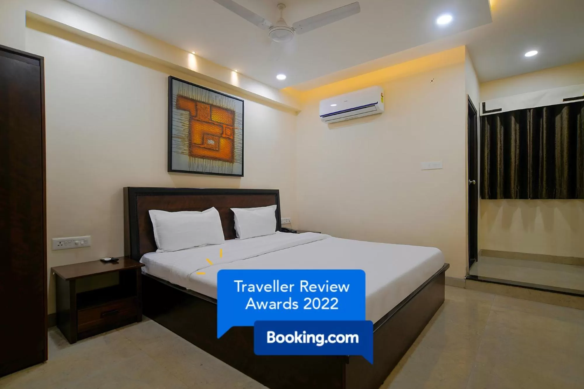 Bedroom, Bed in FabHotel Imperial Regency