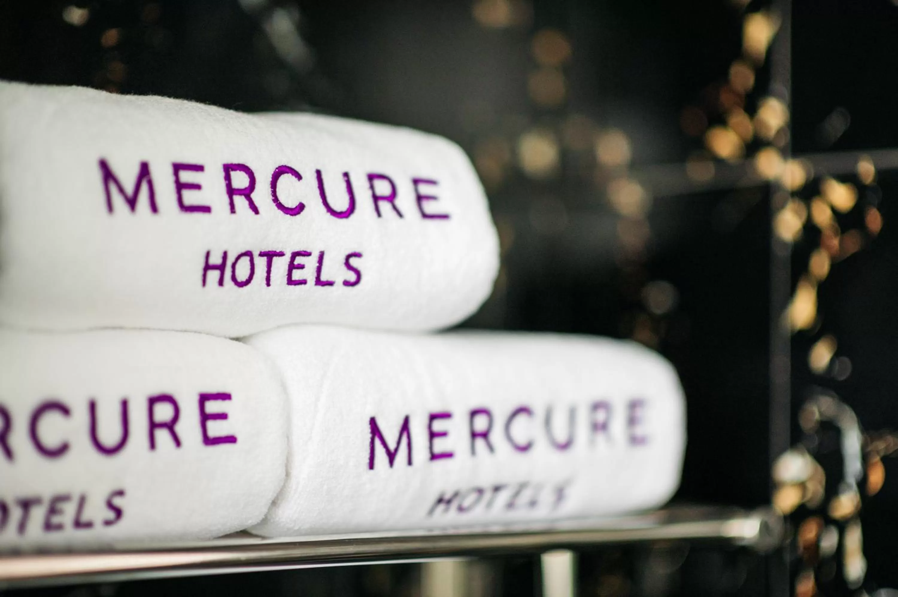 towels in Mercure Singapore Tyrwhitt