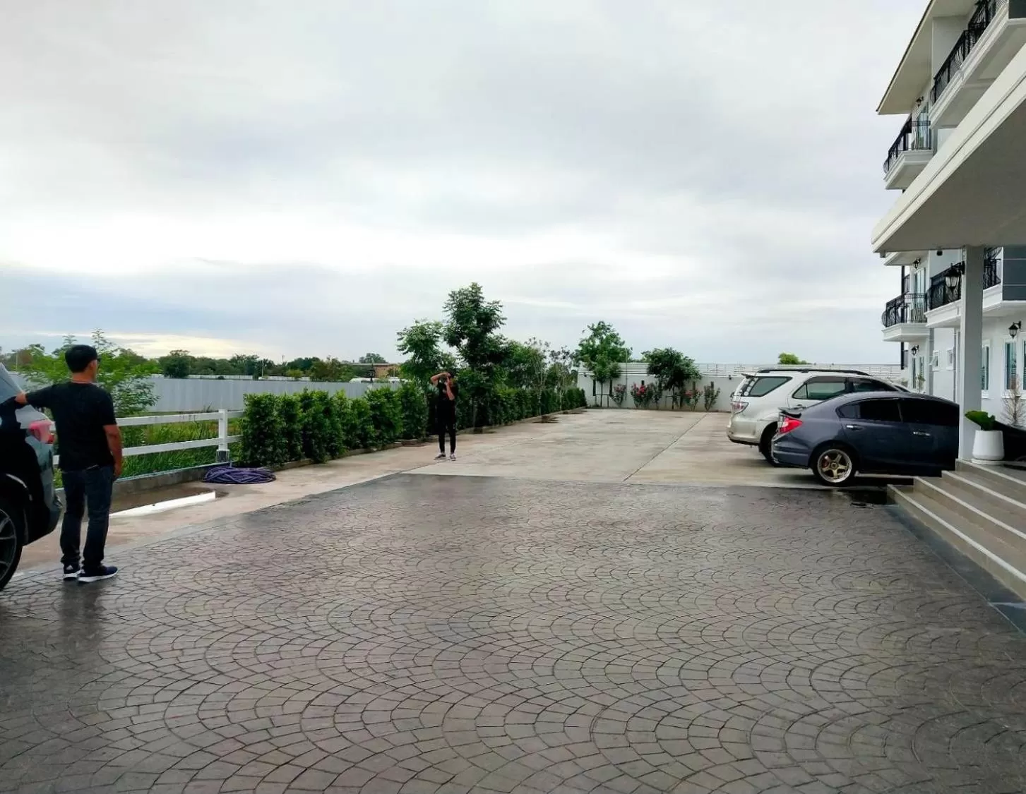 Facade/entrance in โคโค่ โฮเทล KOCO Hotel