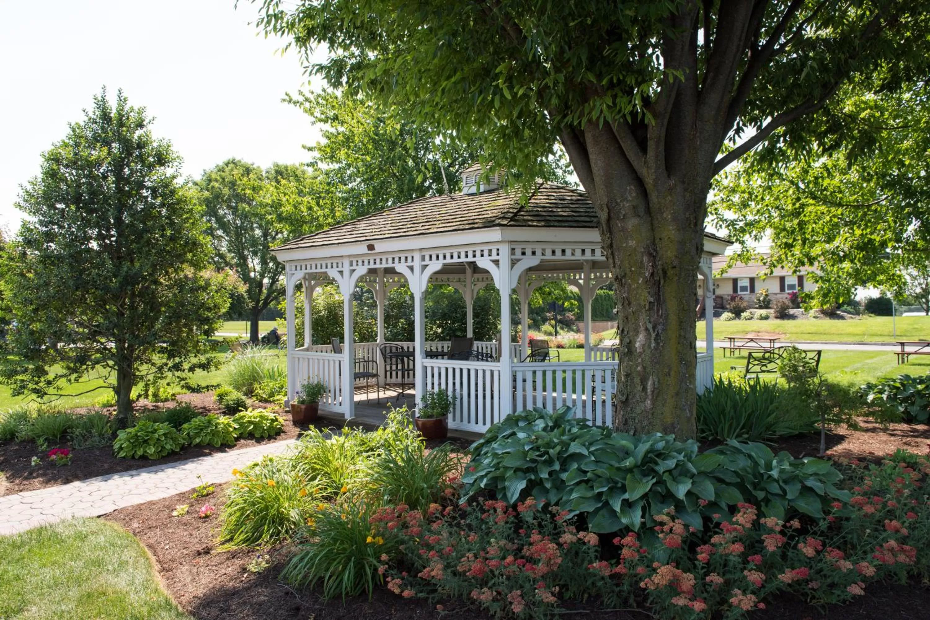 Property building in Travelers Rest Motel