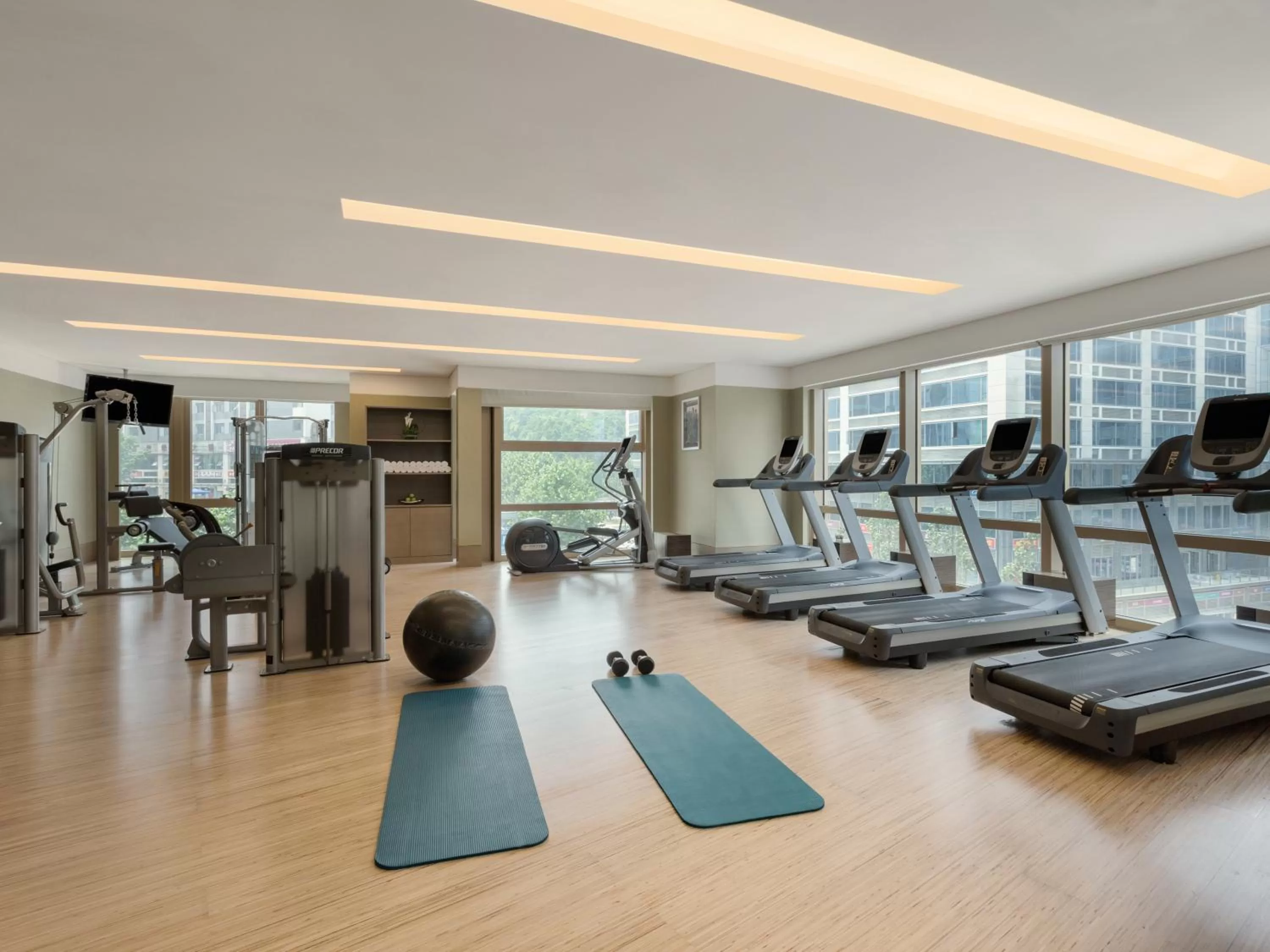 Fitness centre/facilities in Kempinski Hotel Chongqing