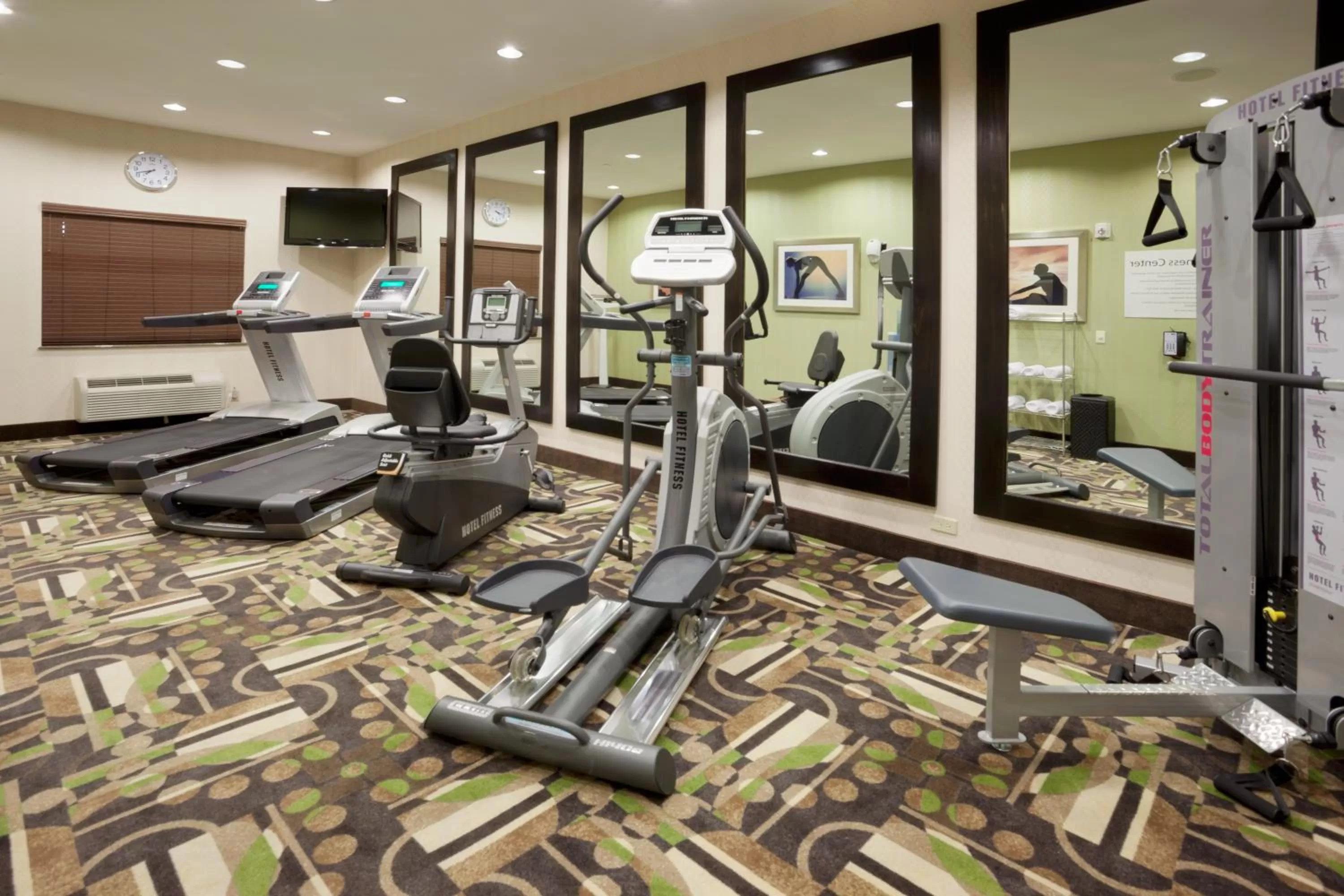 Spa and wellness centre/facilities in Holiday Inn Express Hotel & Suites Houston NW Beltway 8-West Road by IHG