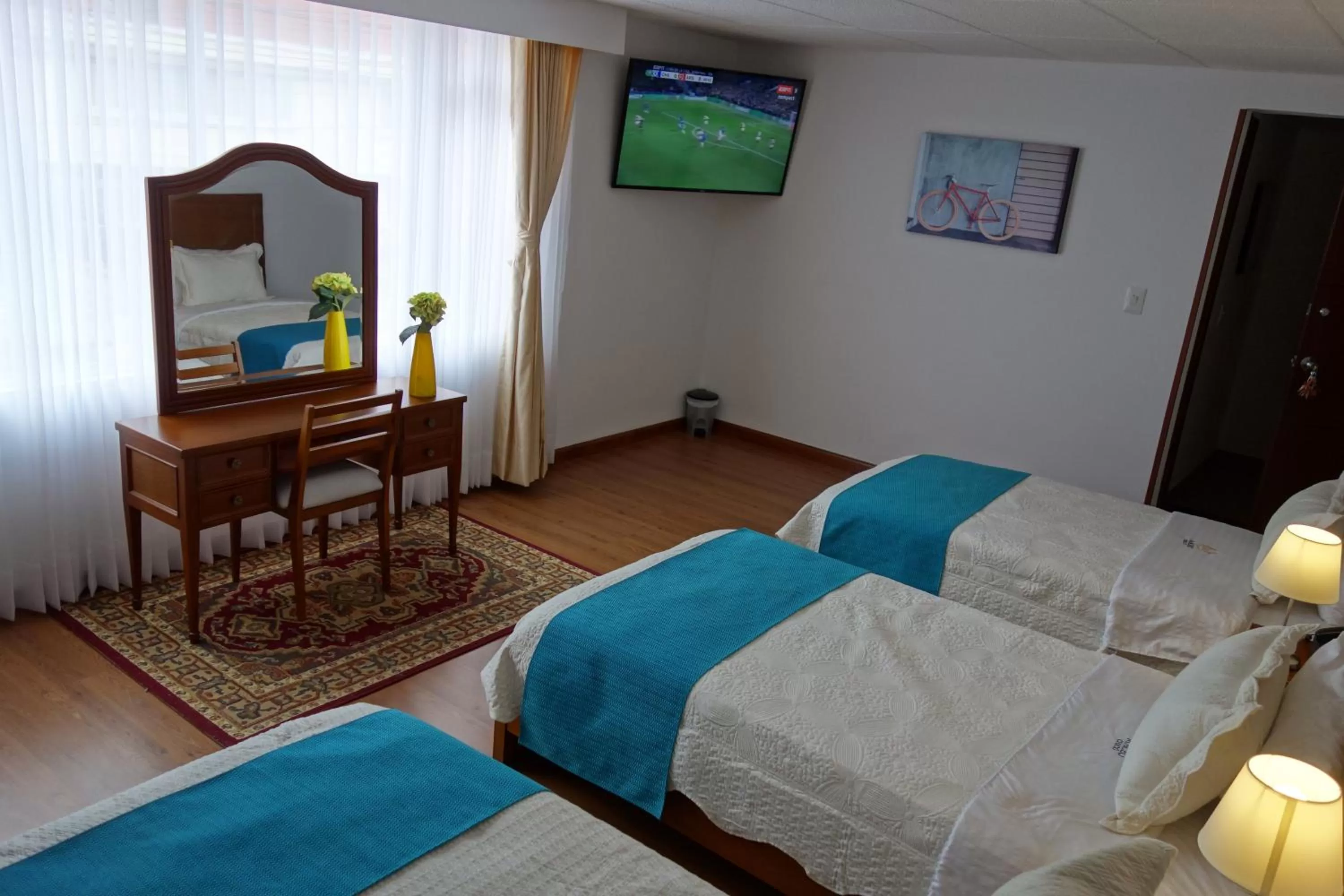 TV and multimedia, Bed in Hotel Maceo Chico