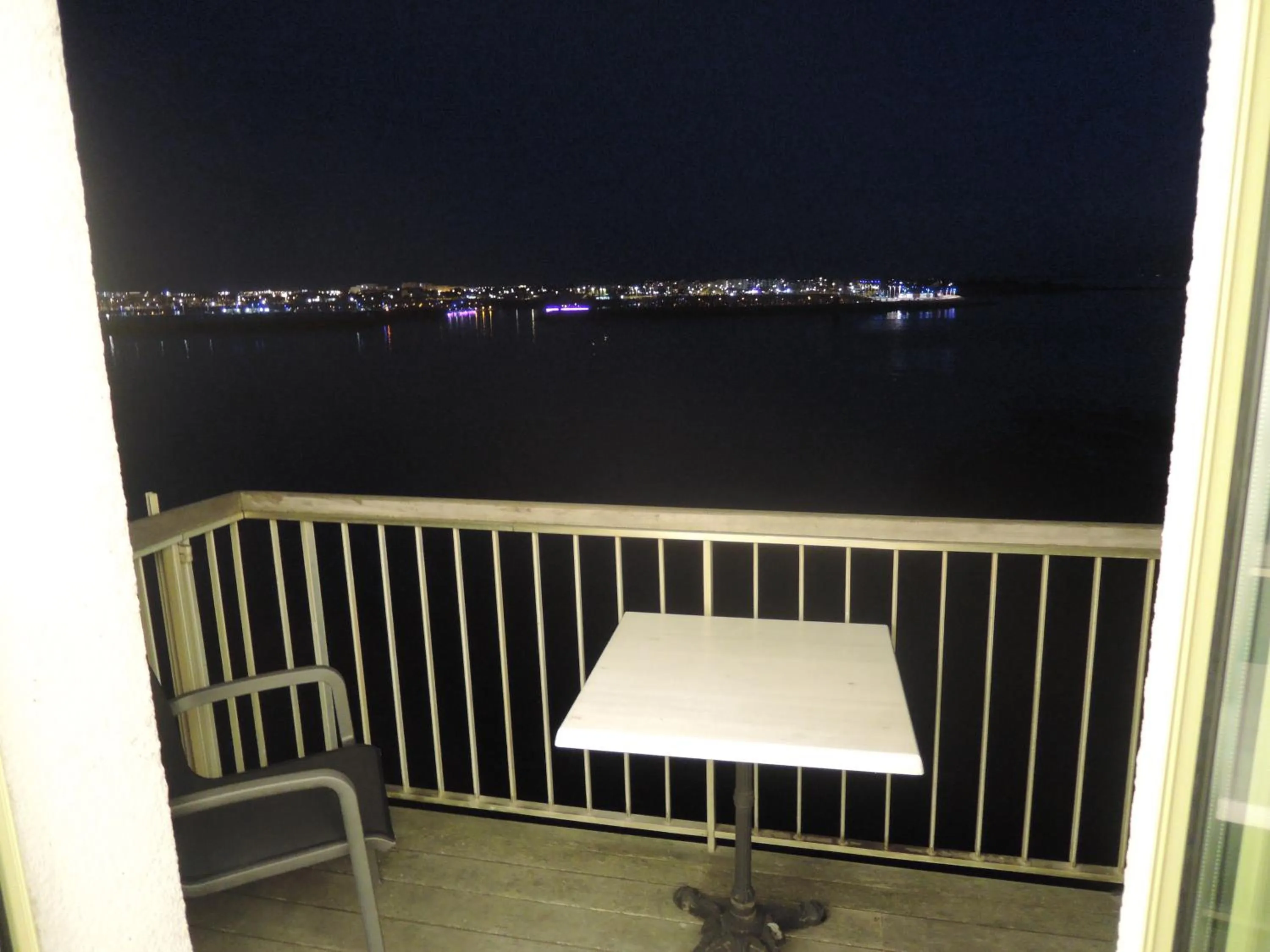 Balcony/Terrace in Hôtel Les Brises