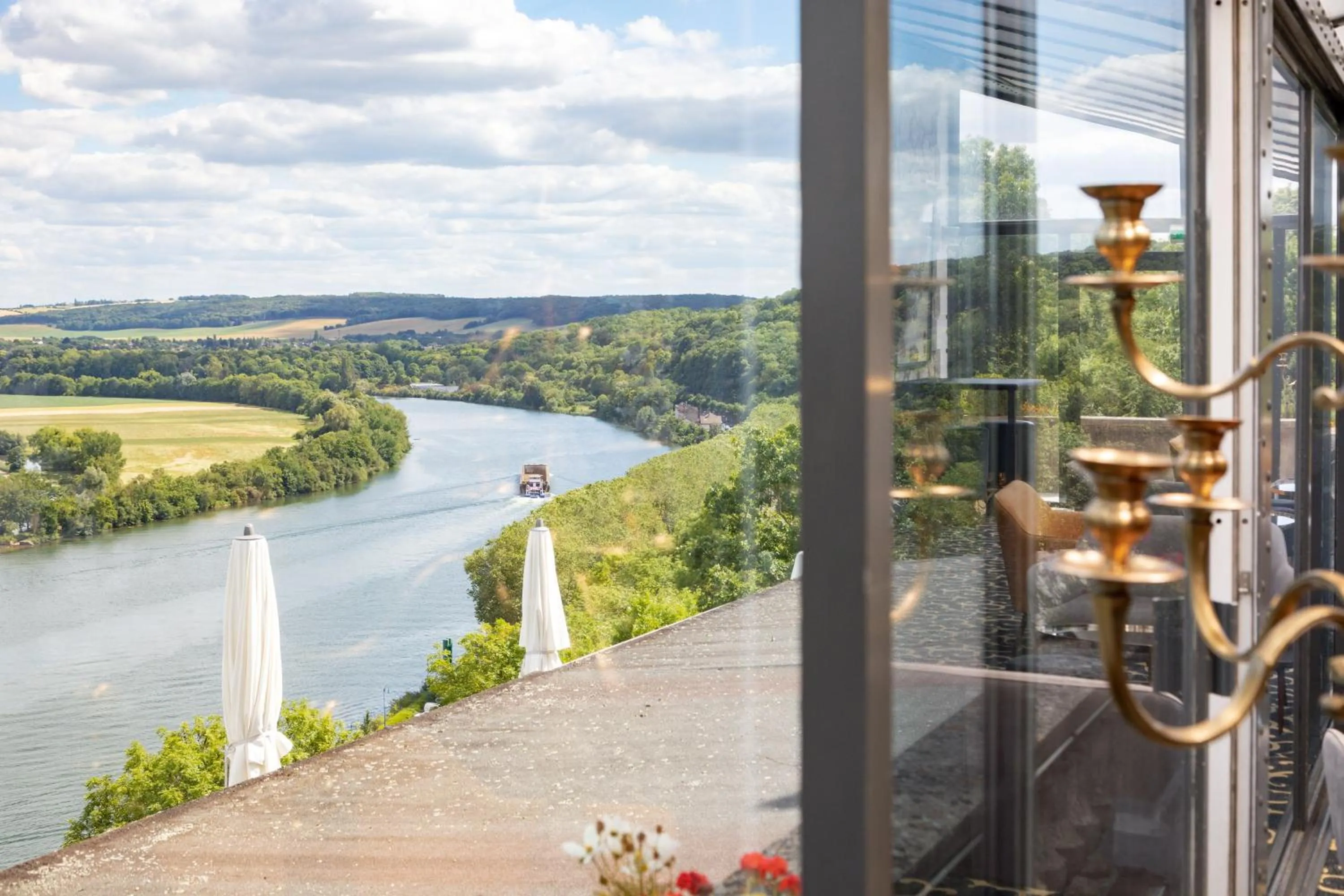 Lounge or bar in Domaine De La Corniche