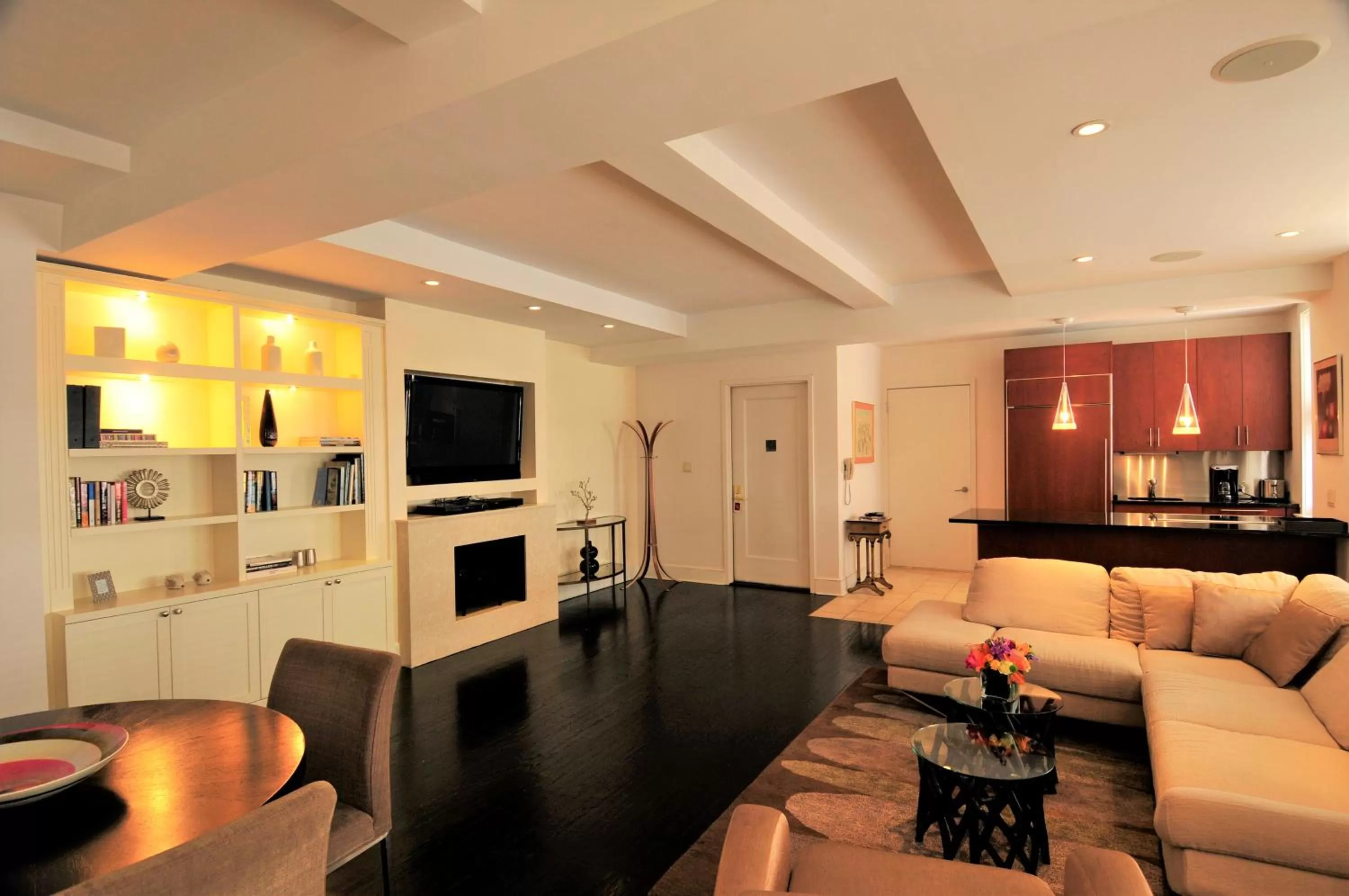 Living room in Lombardy Hotel