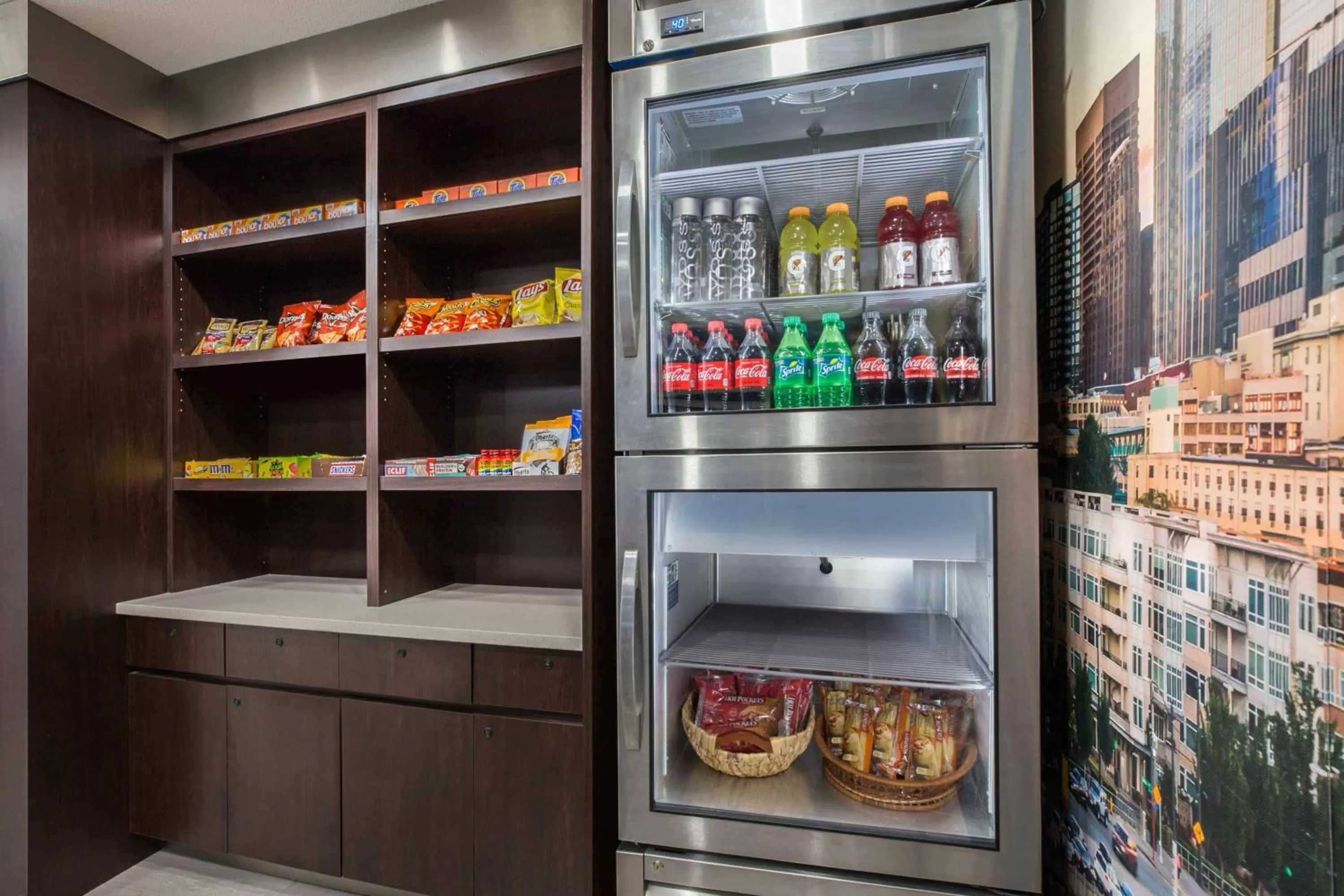 On site in La Quinta Inn by Wyndham Everett