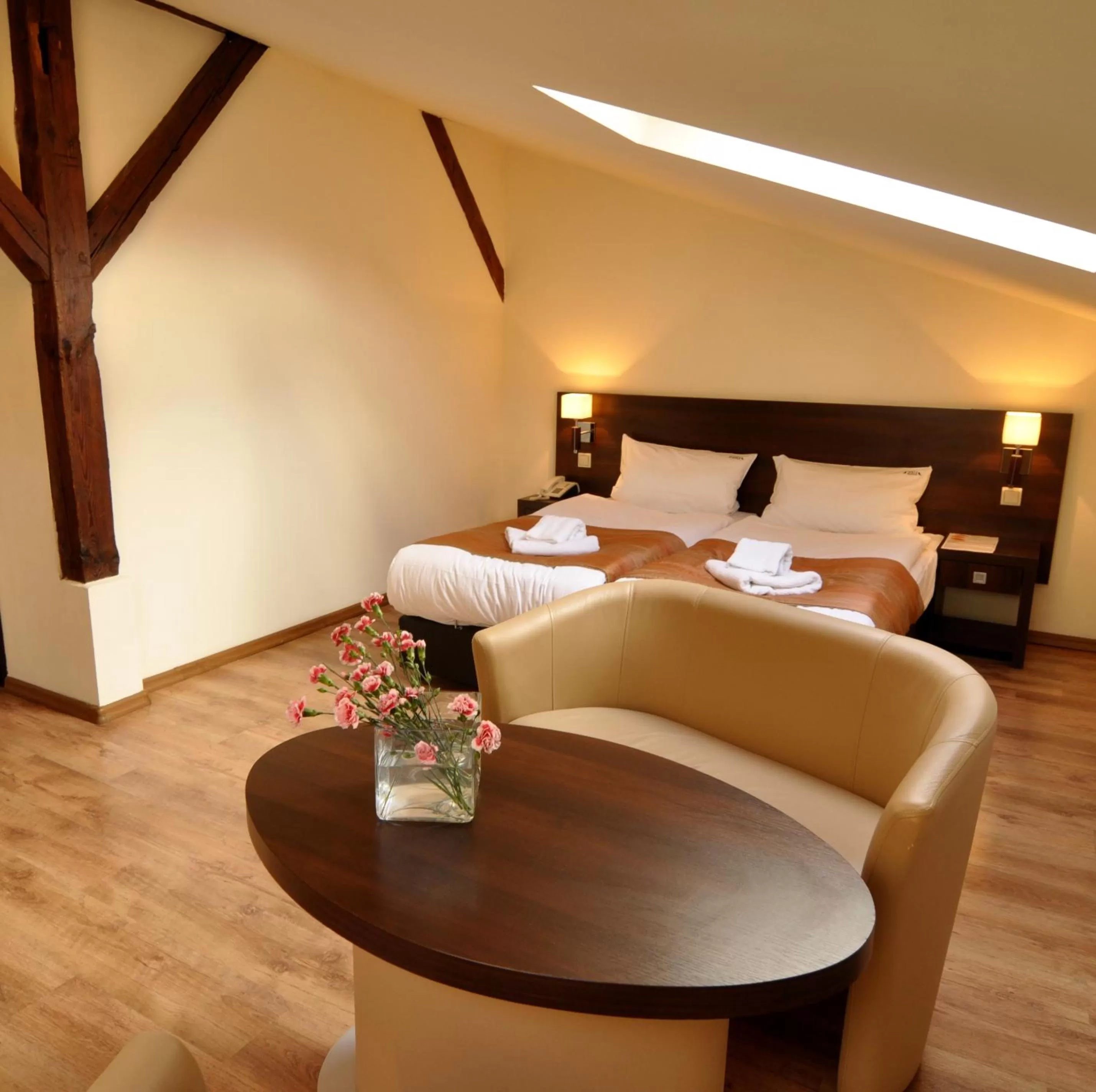 Bed in Spatz Aparthotel