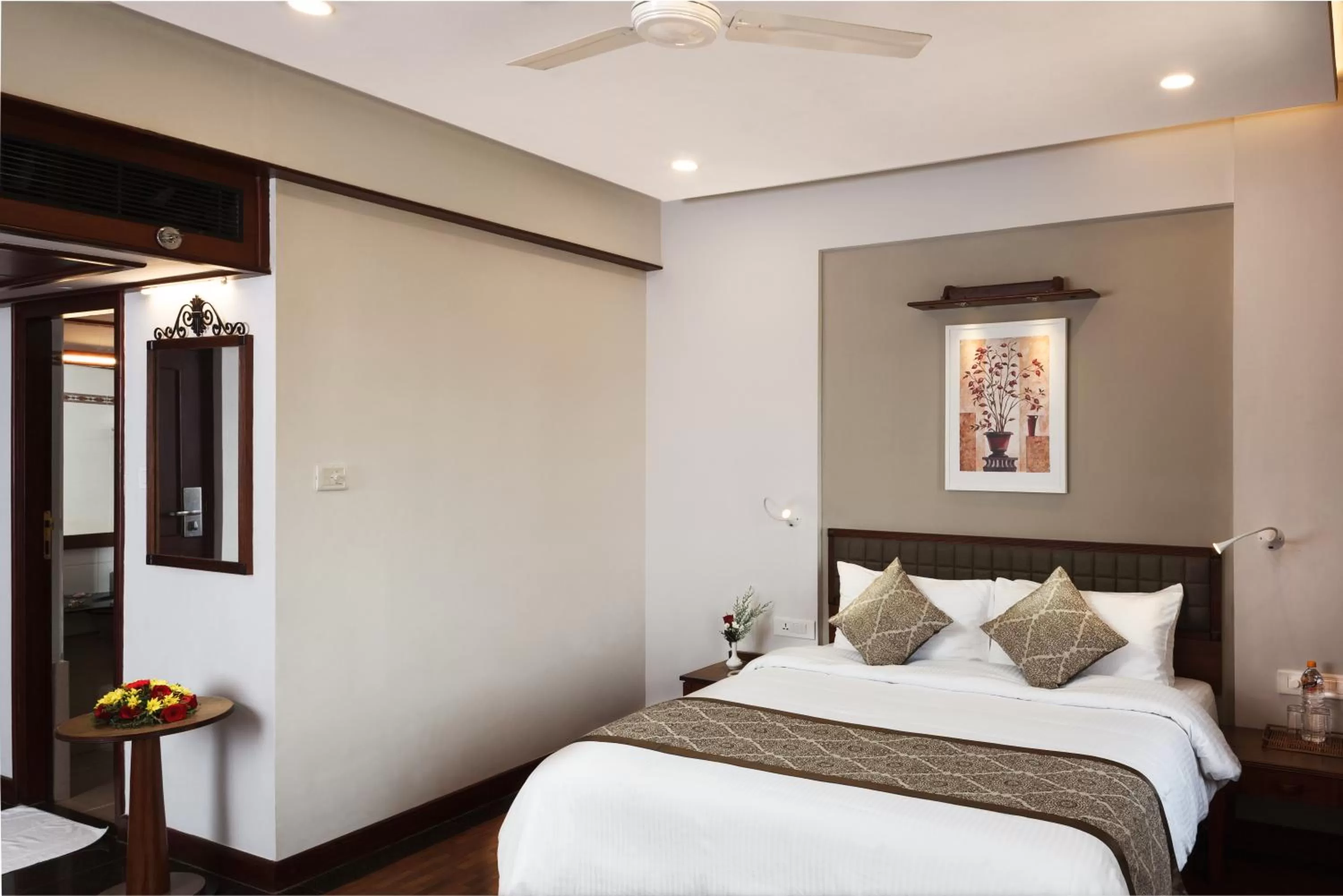 Bed, Room Photo in Keys Select by Lemon Tree Hotels, Malabar Gate, Kozhikode