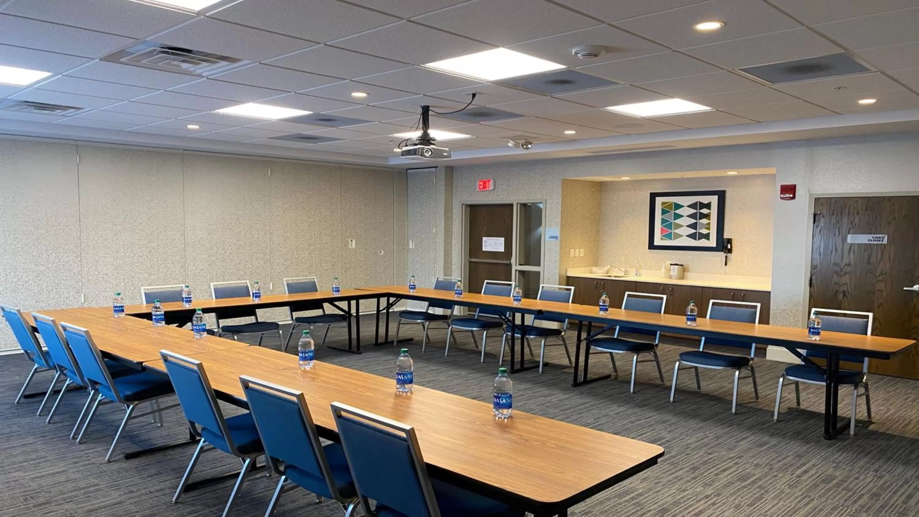 Meeting/conference room in Holiday Inn Express & Suites Toledo South - Perrysburg by IHG