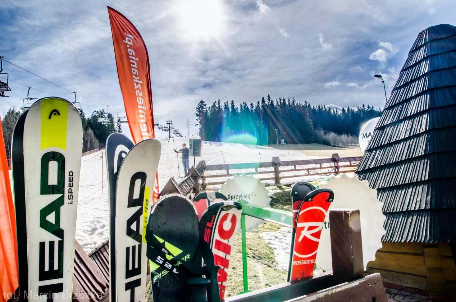 Ski School in Hotel Kompleks Beskid z basenem i stokiem narciarskim - blisko Babiej Góry