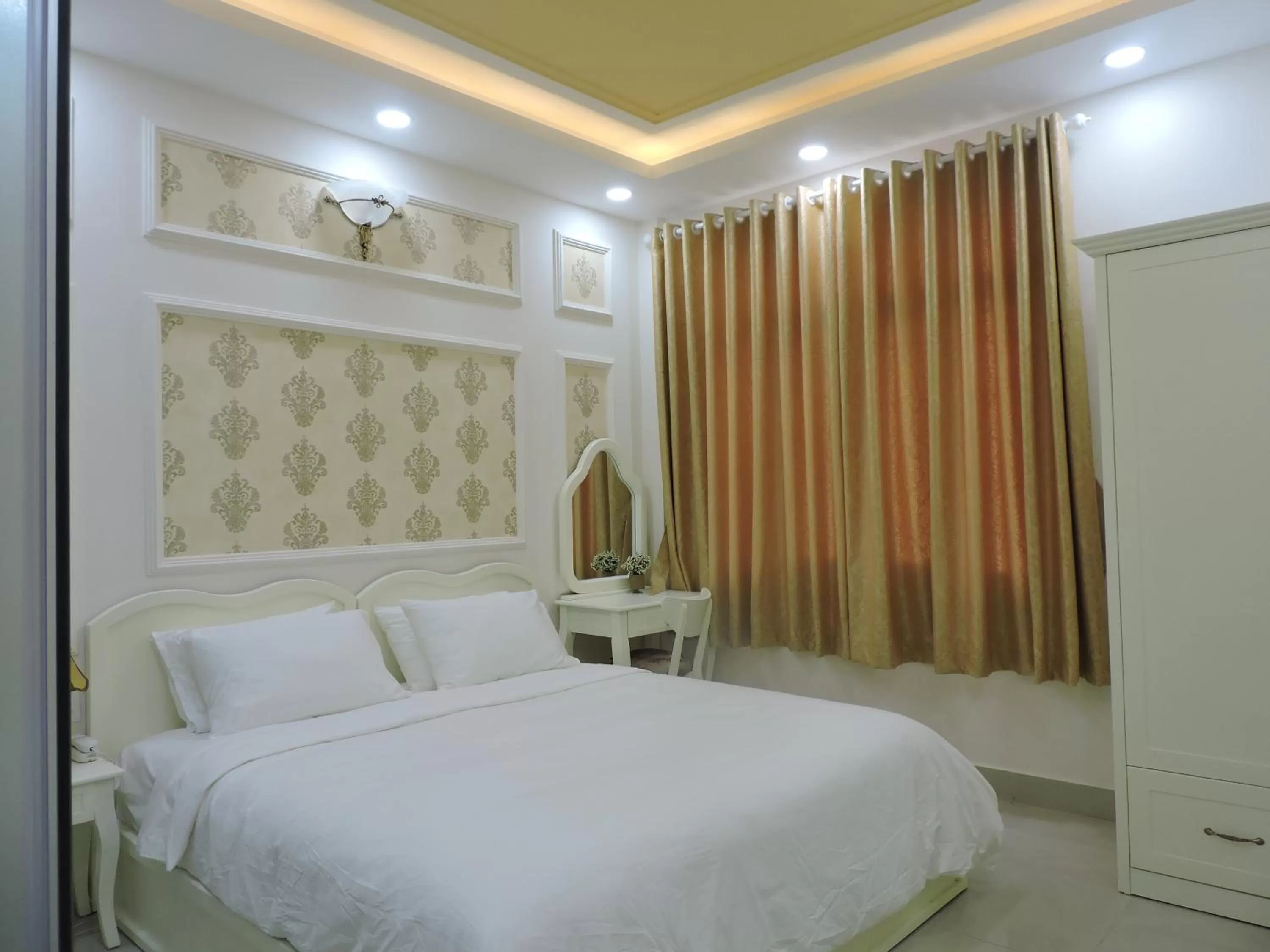 Bed in CHEZ LOTUS VN