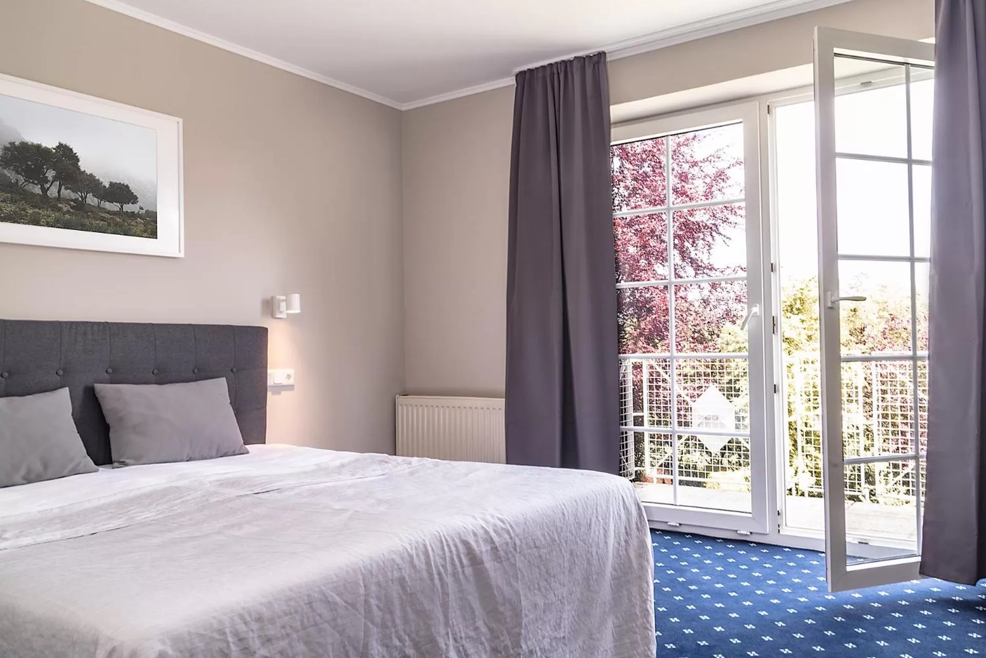 Balcony/Terrace, Bed in El Capitan nähe Movie Park