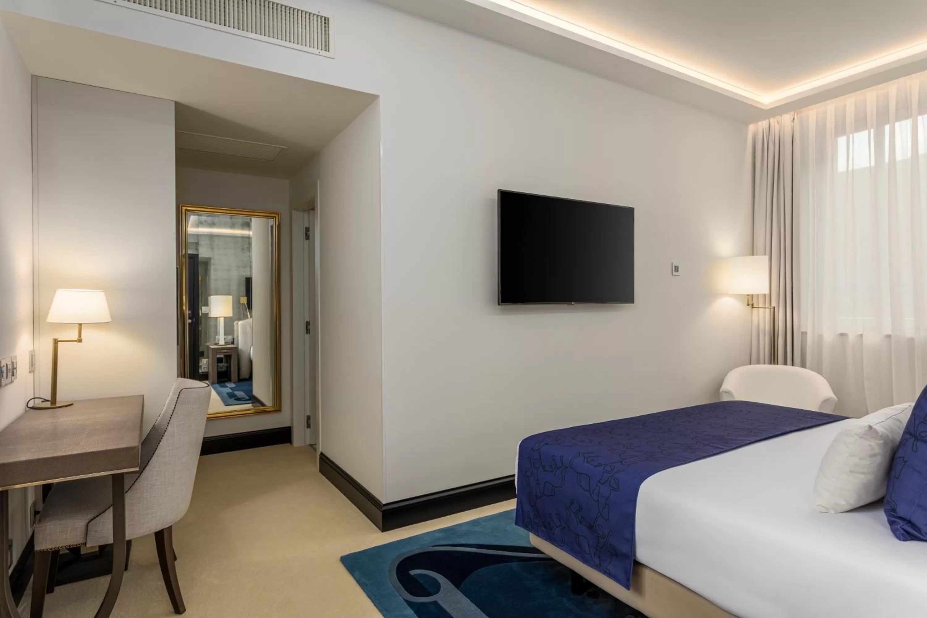 Bedroom, Bed in Room Mate Collection Filippo, Rome-Fontana di Trevi