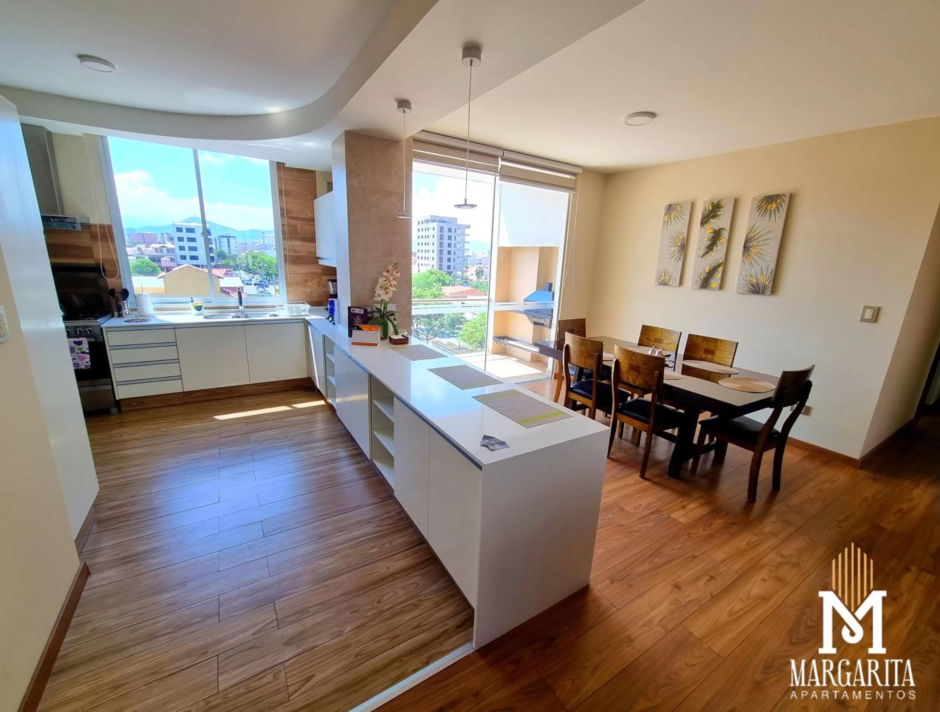 Kitchen or kitchenette in Margarita Apartamentos