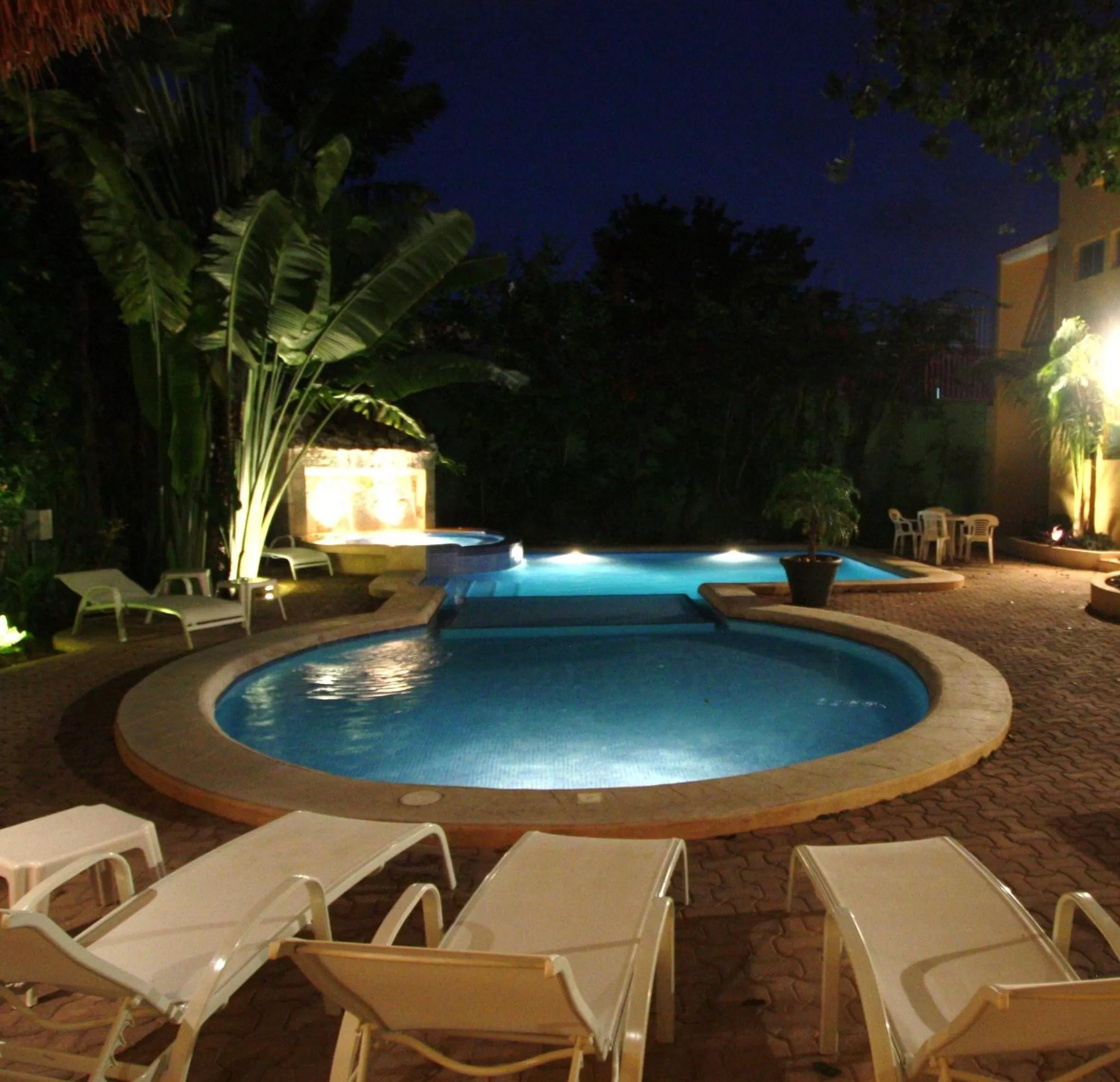 Swimming pool in Hotel LunaSol