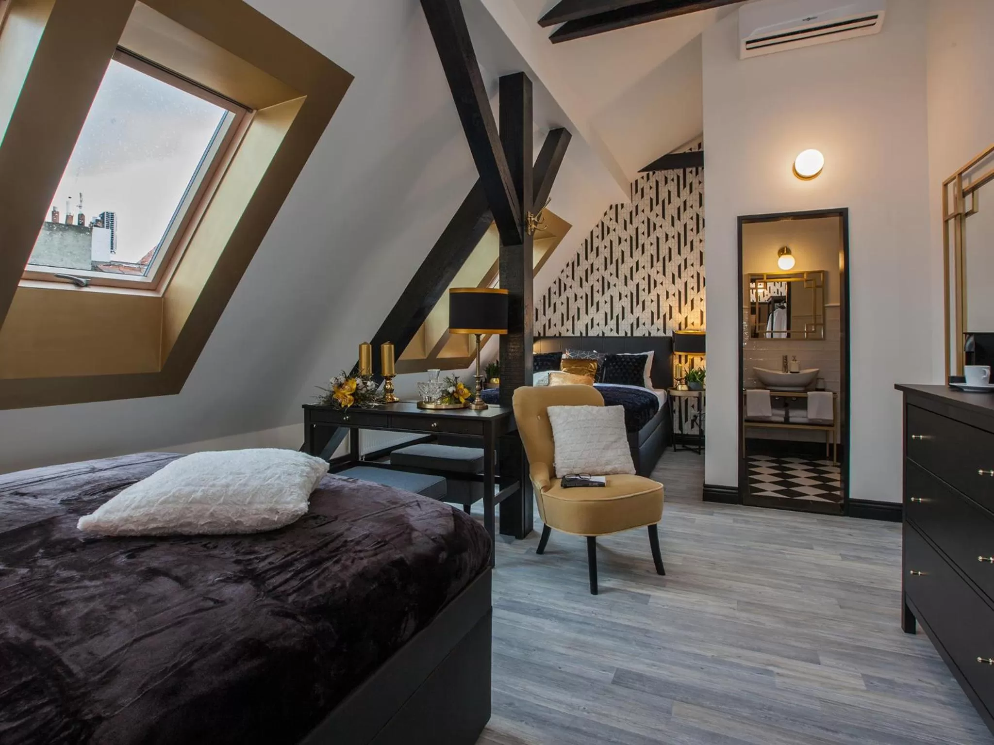 Bedroom, Bed in Golden Prague Rooms