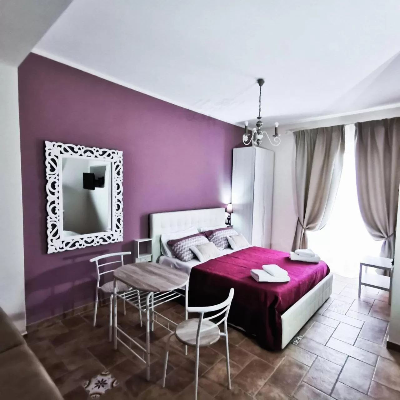 Photo of the whole room, Bed in Il Sentiero di Leano