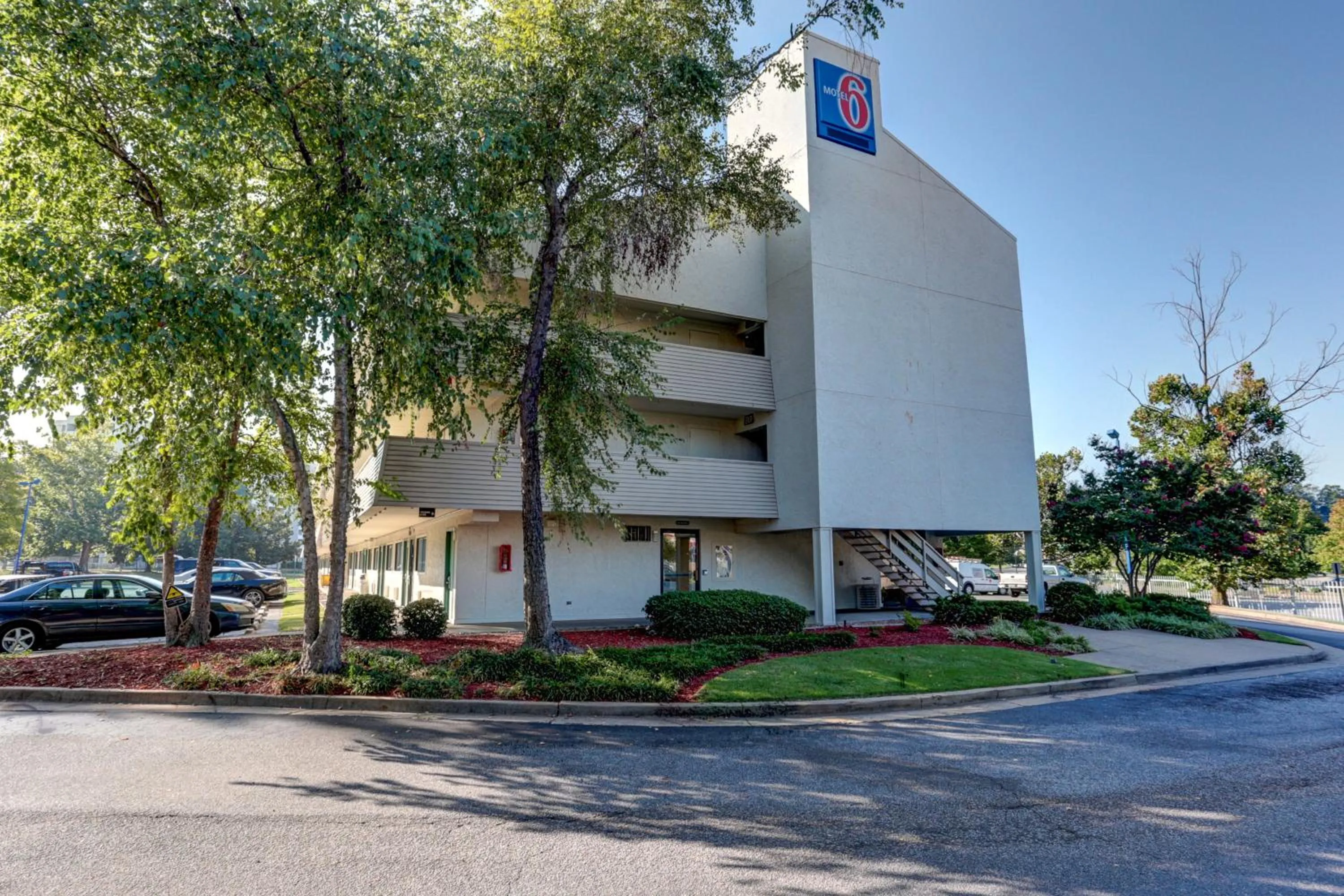 Facade/entrance in Motel 6-Memphis, TN - Downtown