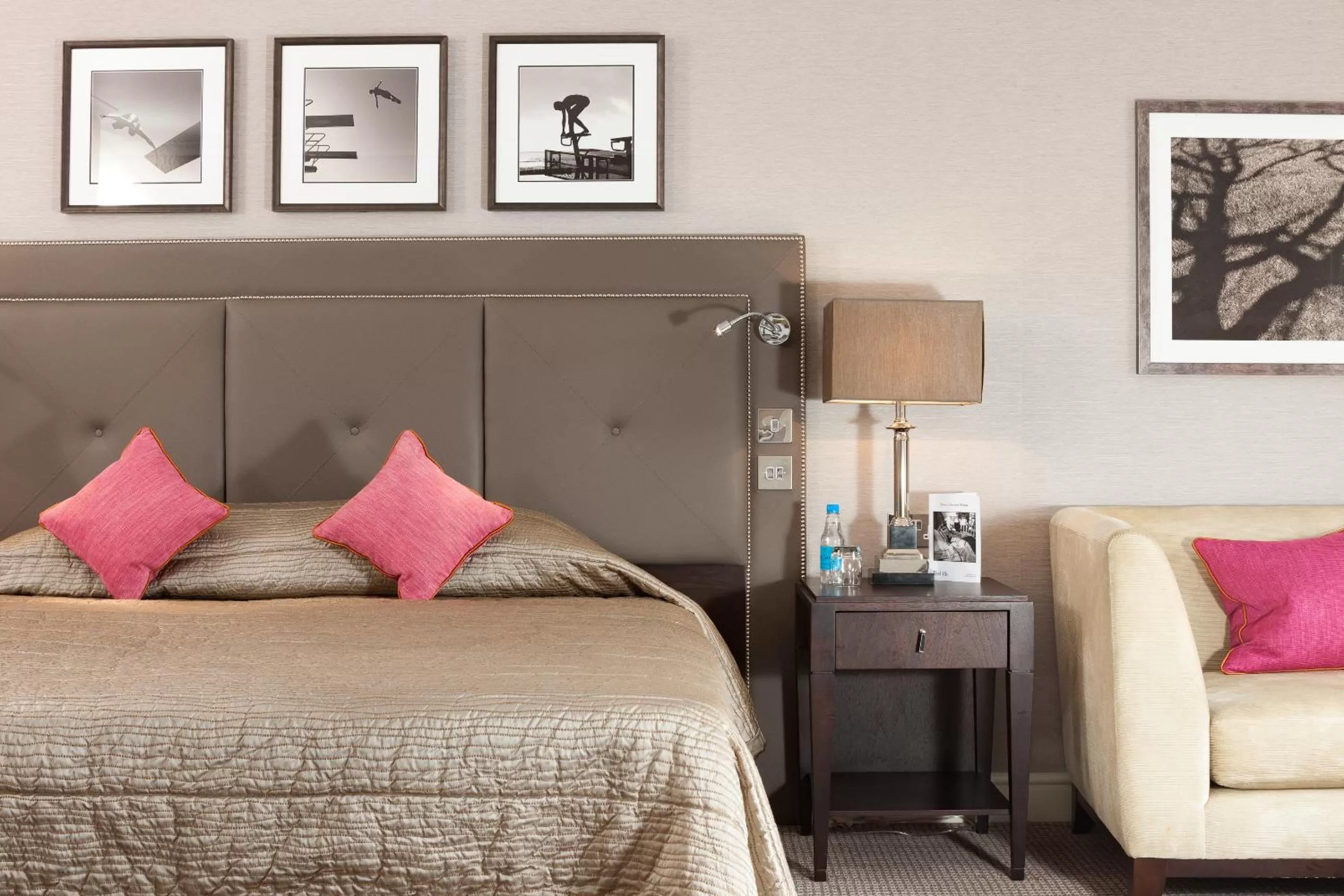 Bed in Foxhills Club & Resort