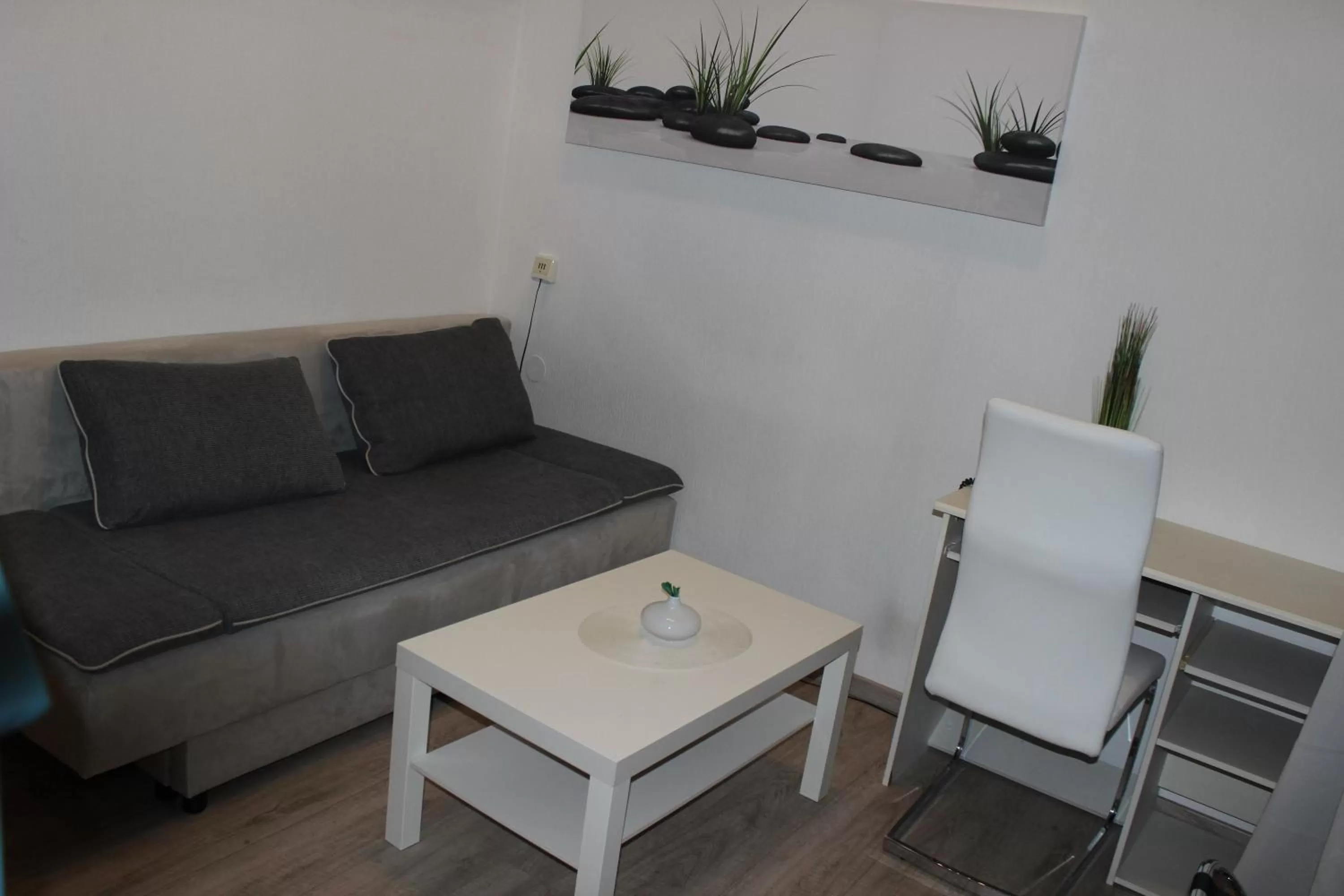 Photo of the whole room in Hotel Michael