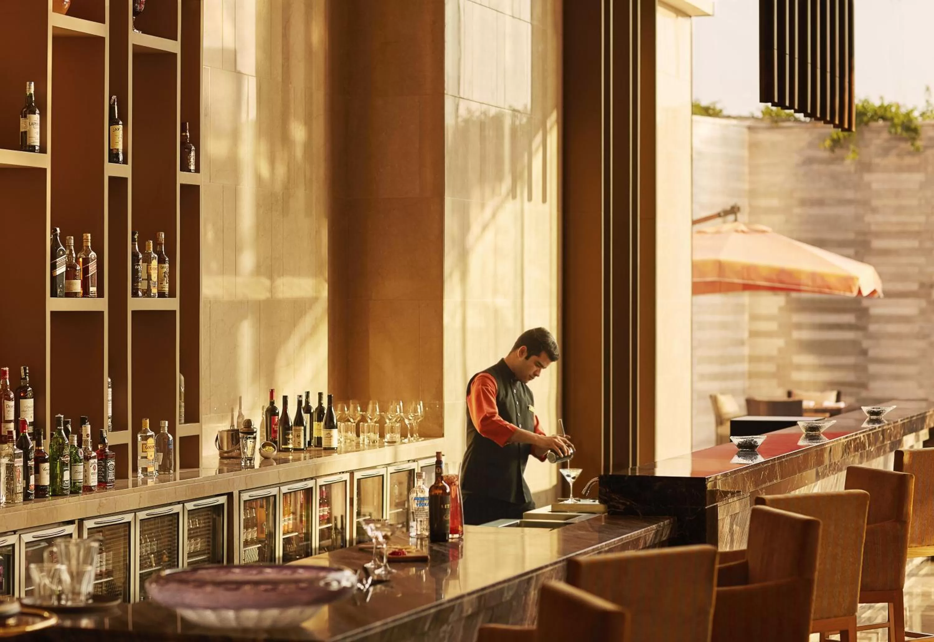 Restaurant/places to eat in Taj Bangalore