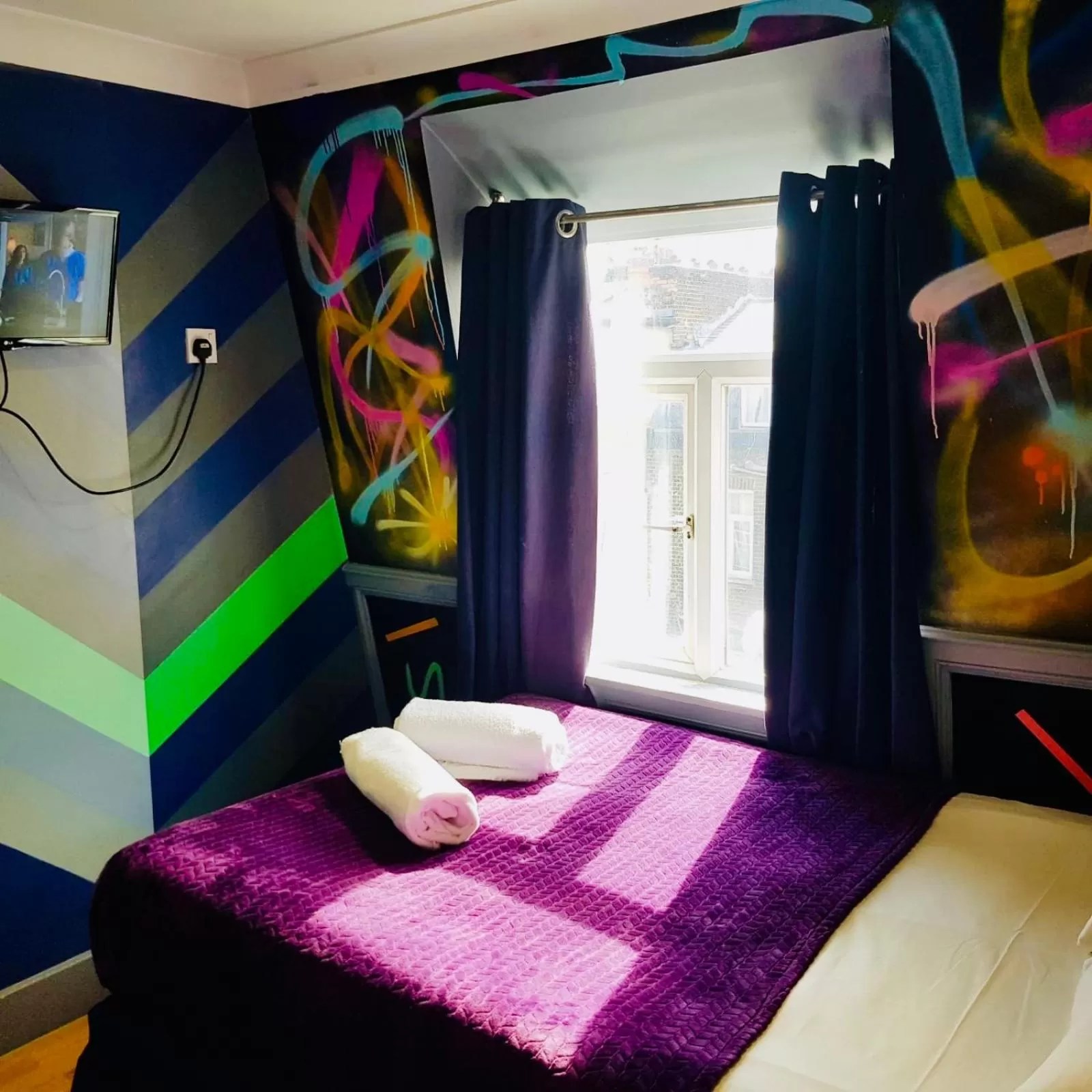 Bed in KX Rooms Kings Cross