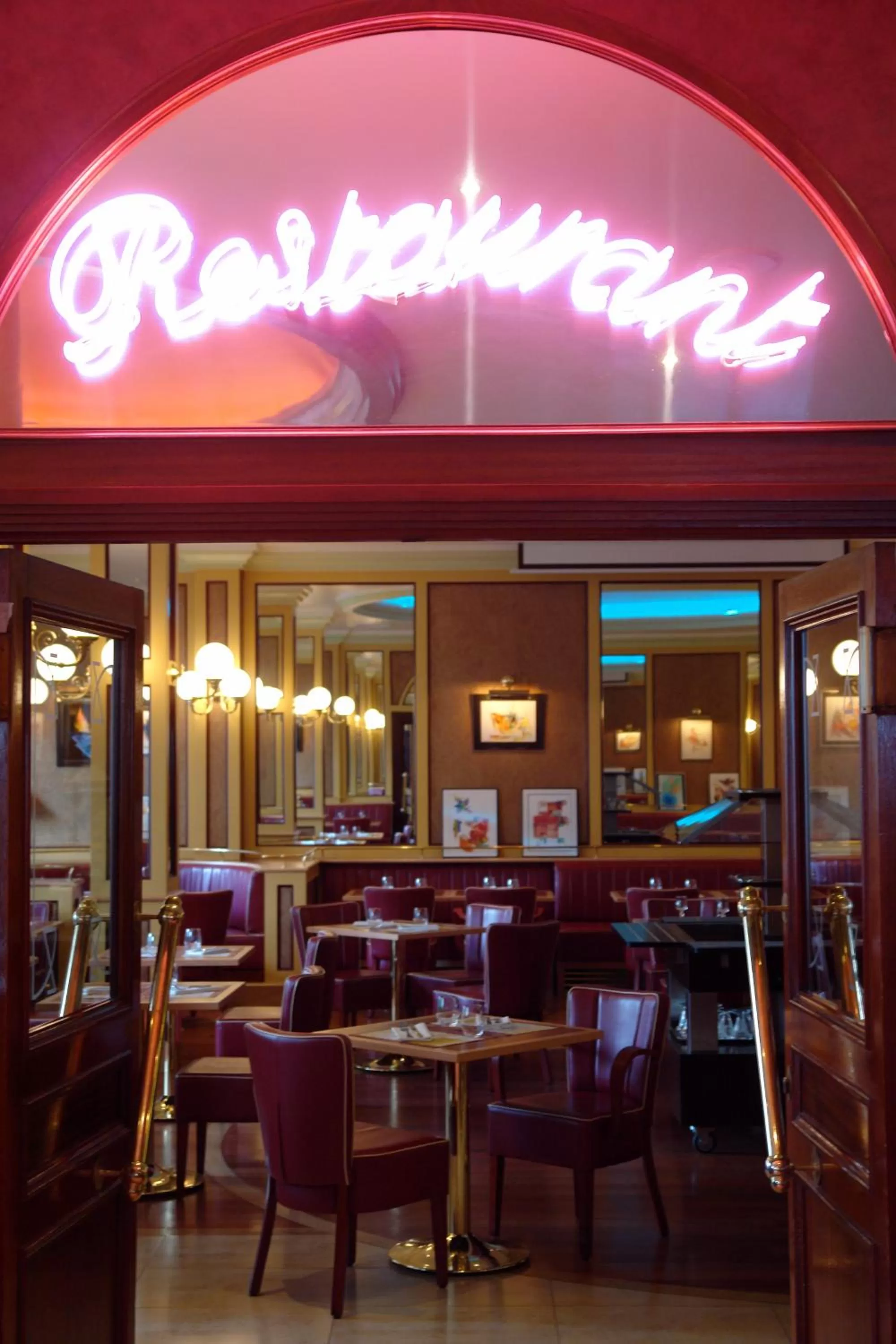 Restaurant/places to eat in Hôtel Vauban