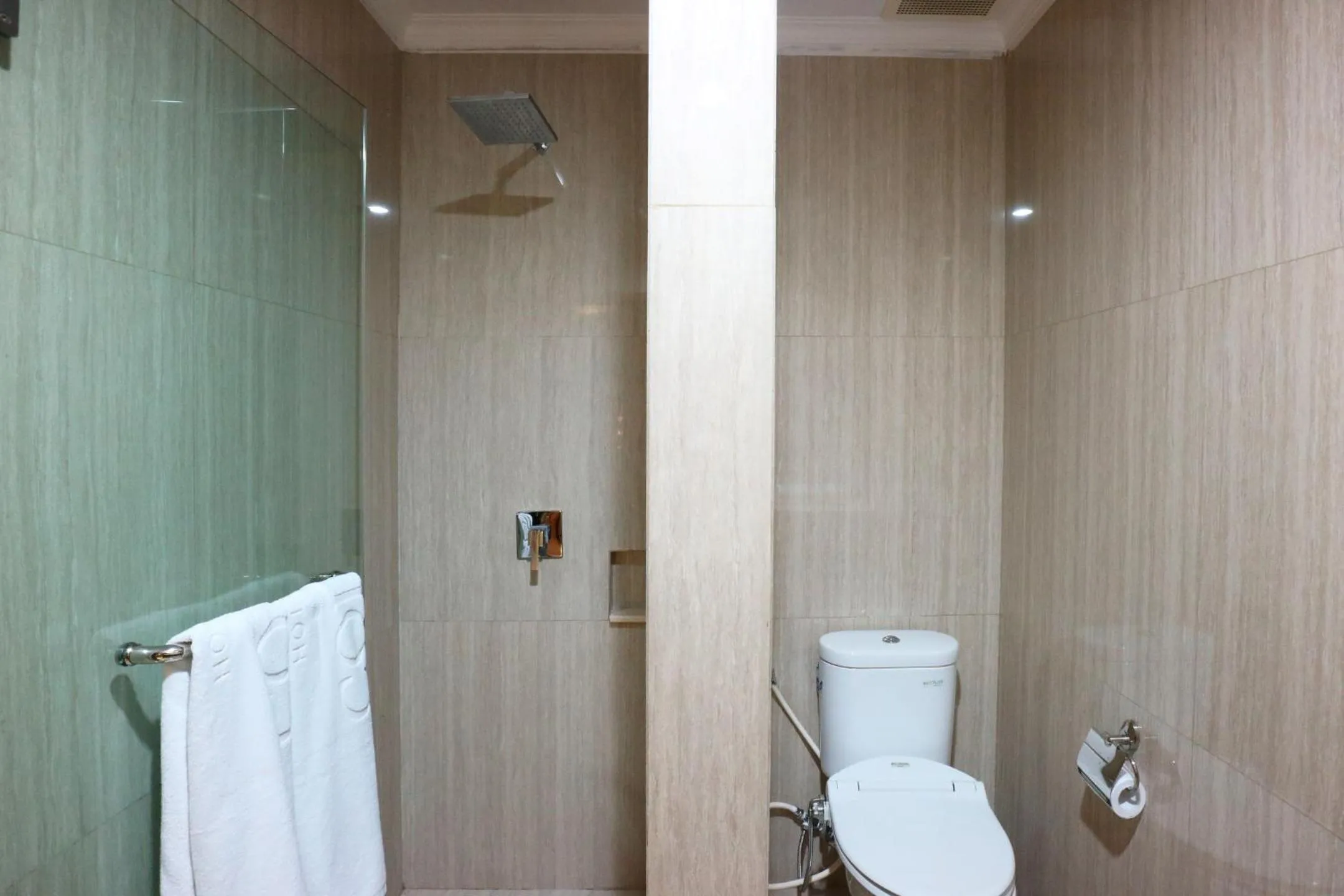 Bathroom in Coins Hotel Jakarta