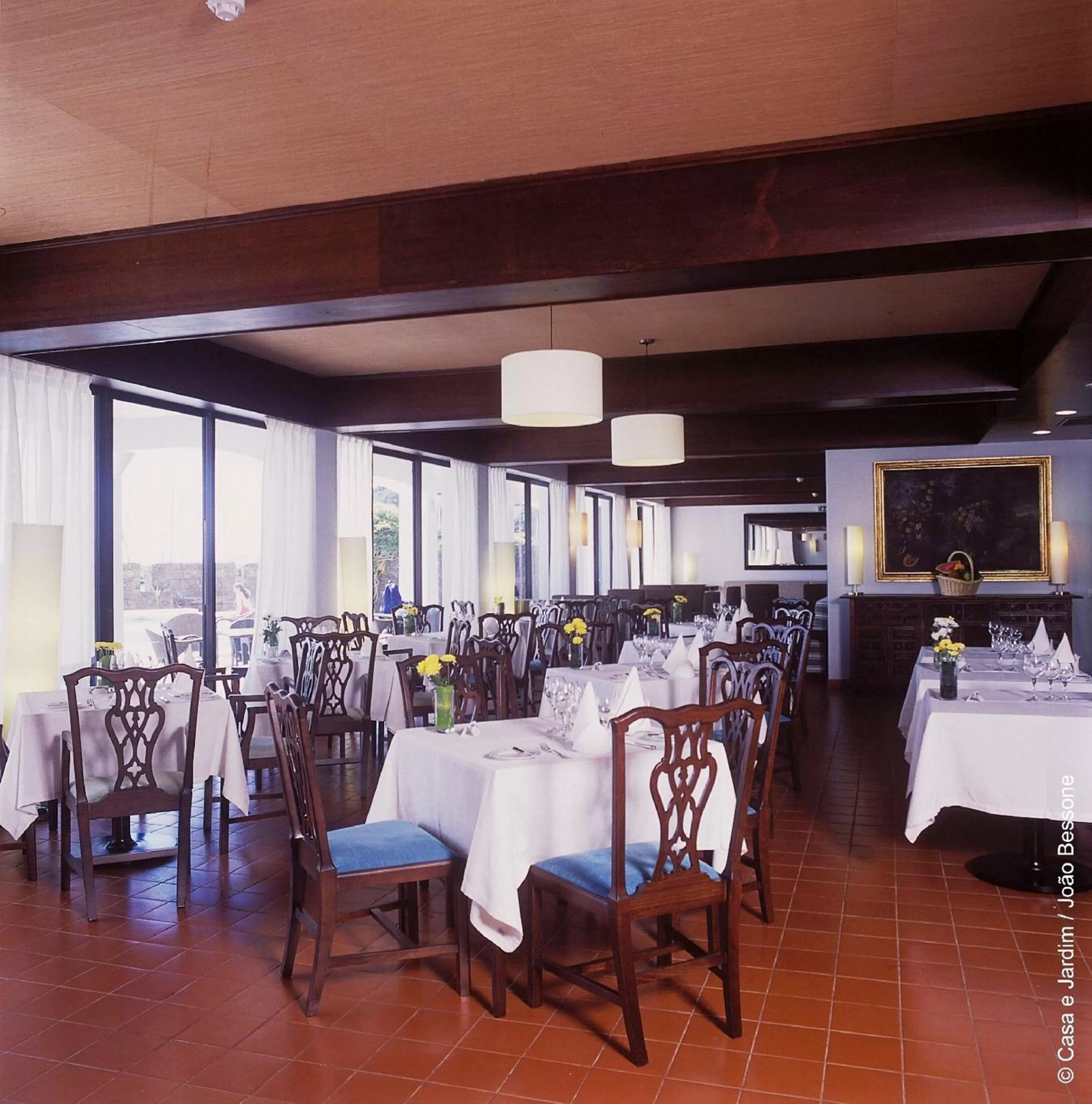 Restaurant/places to eat in Pousada Forte da Horta