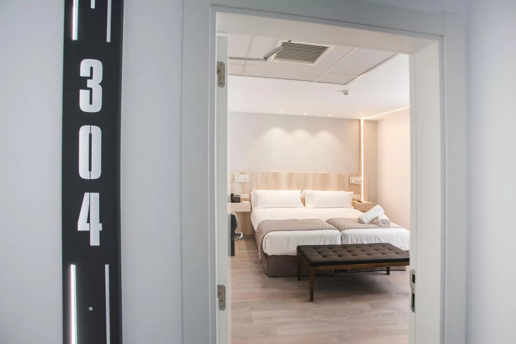 Bedroom, Bed in DWO Ábaster