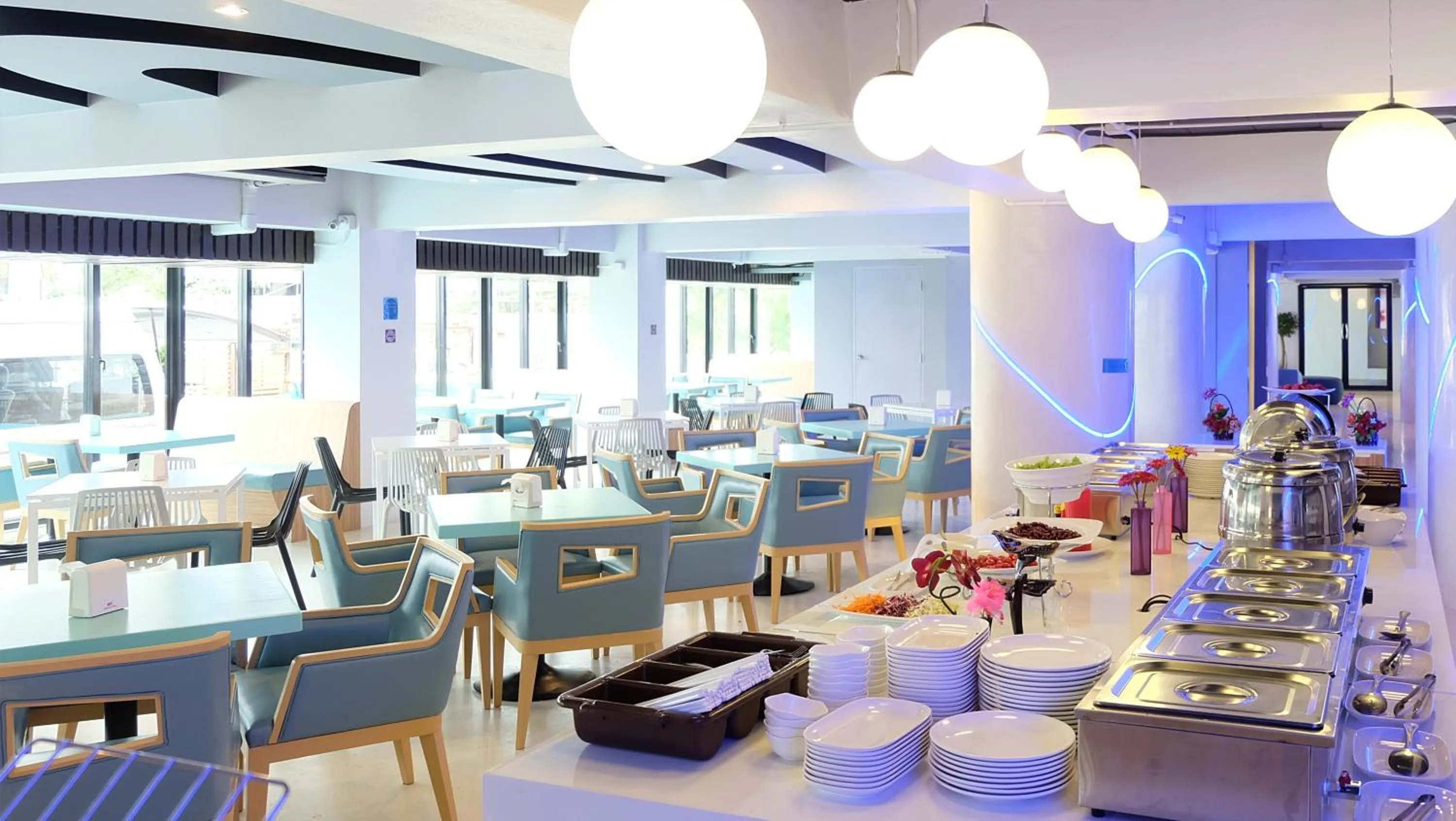Restaurant/Places to Eat in AIRY Suvarnabhumi Hotel