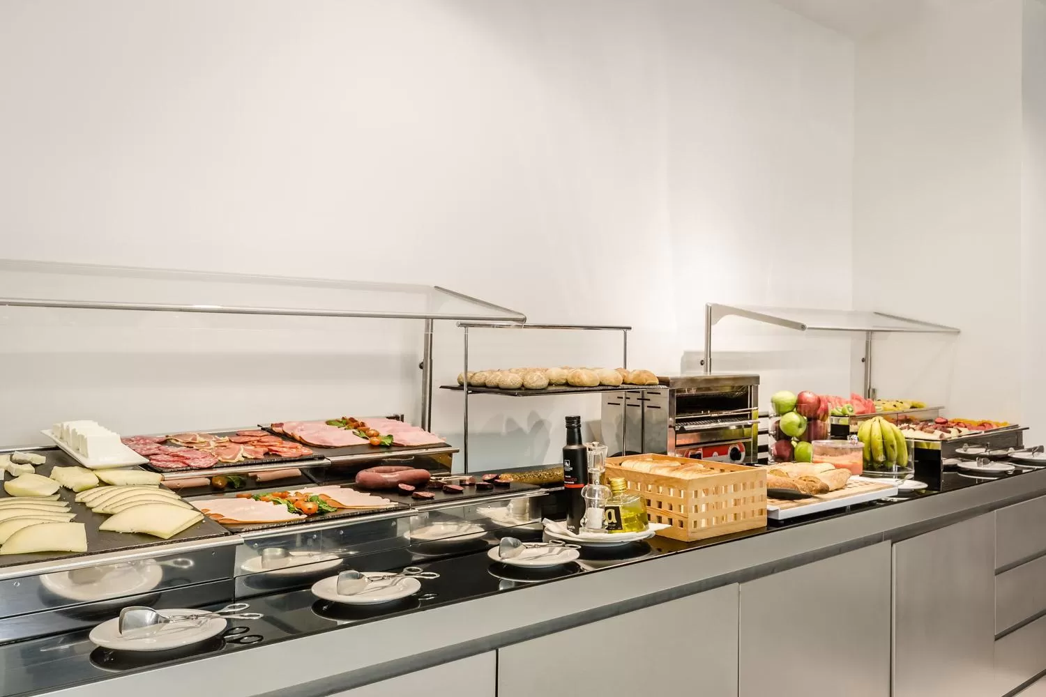 Lounge or bar in Ikonik Lex