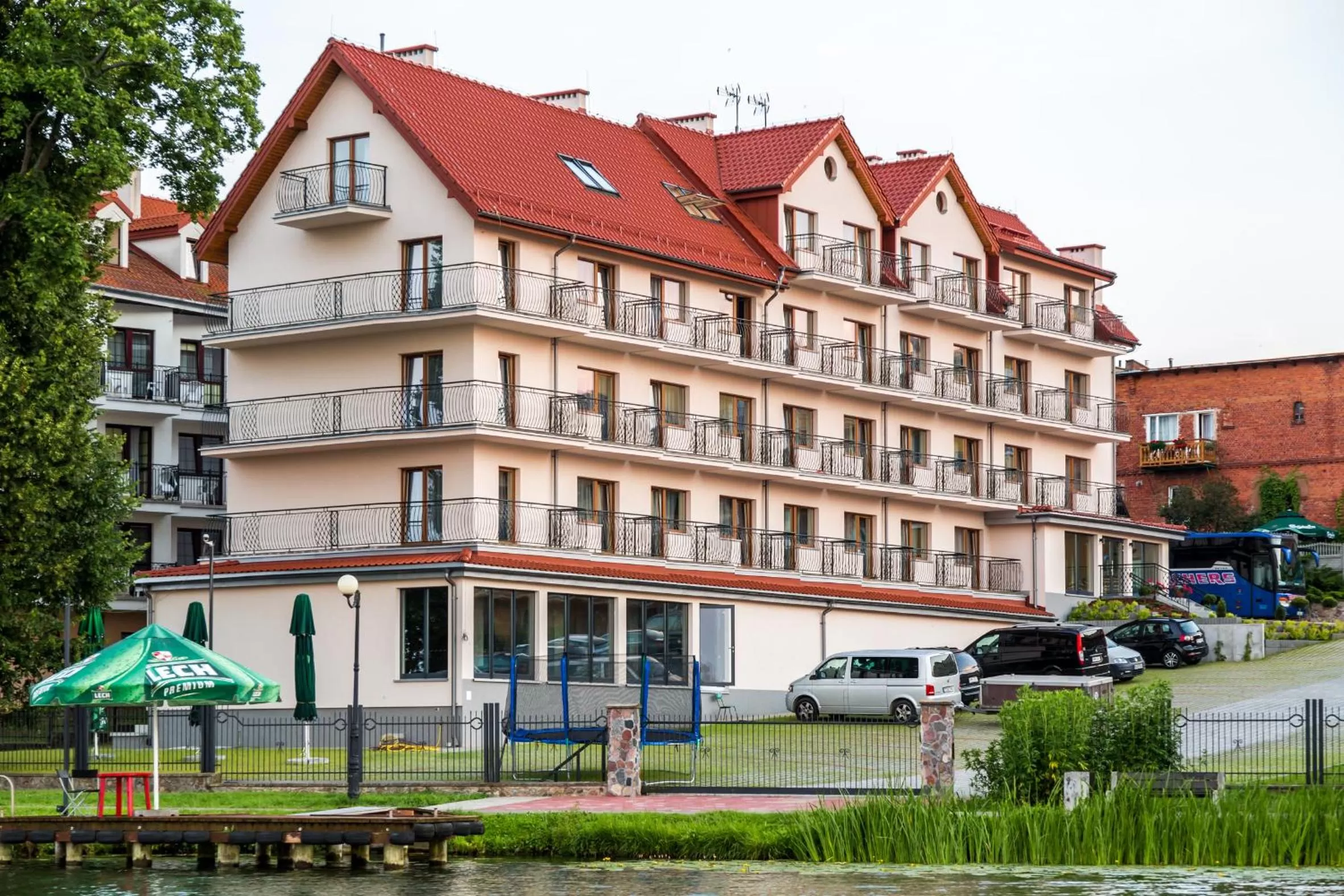 Property building in Hotel Huszcza
