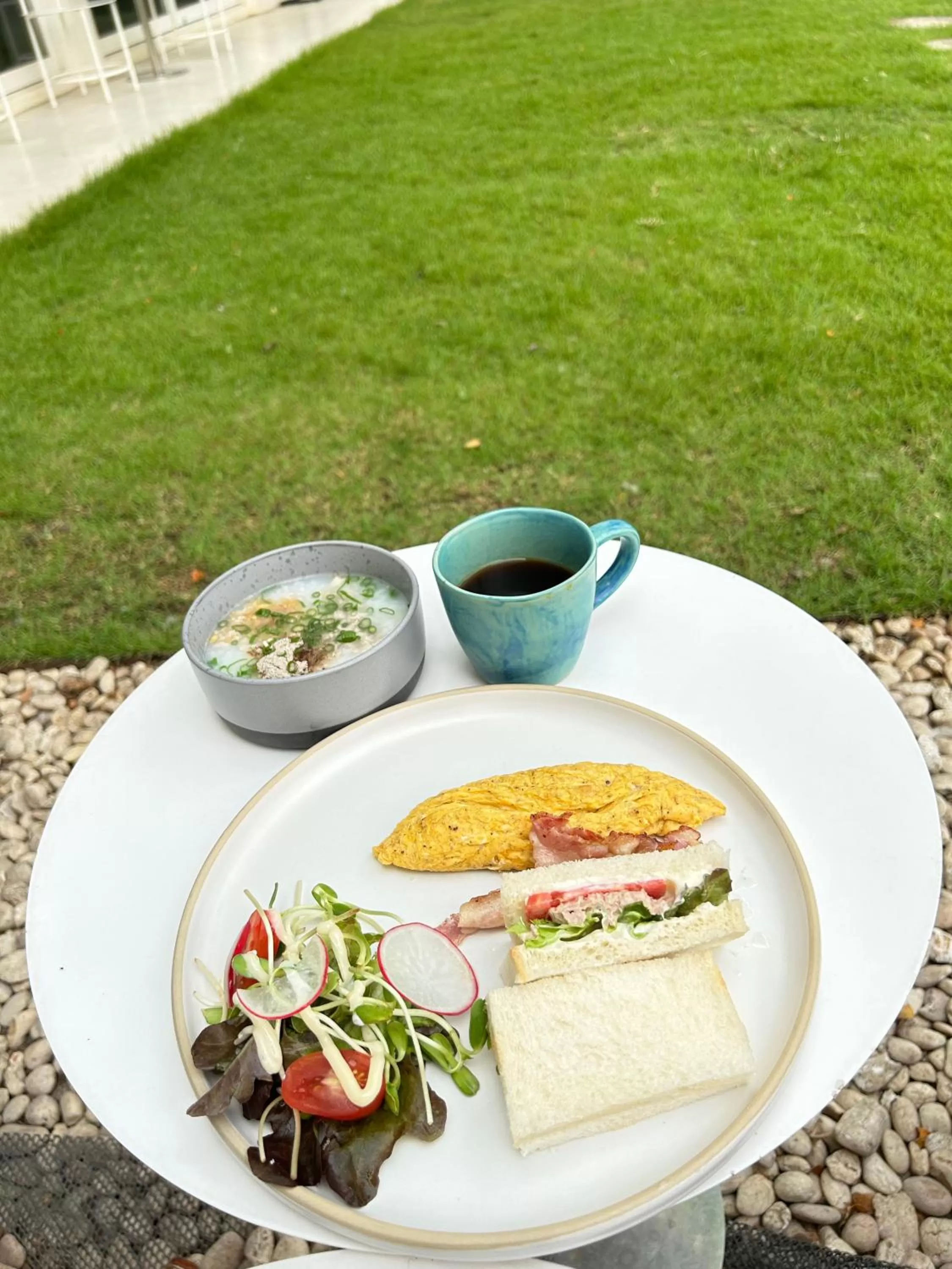 Restaurant/places to eat in Little Shelter Hotel Chiangmai