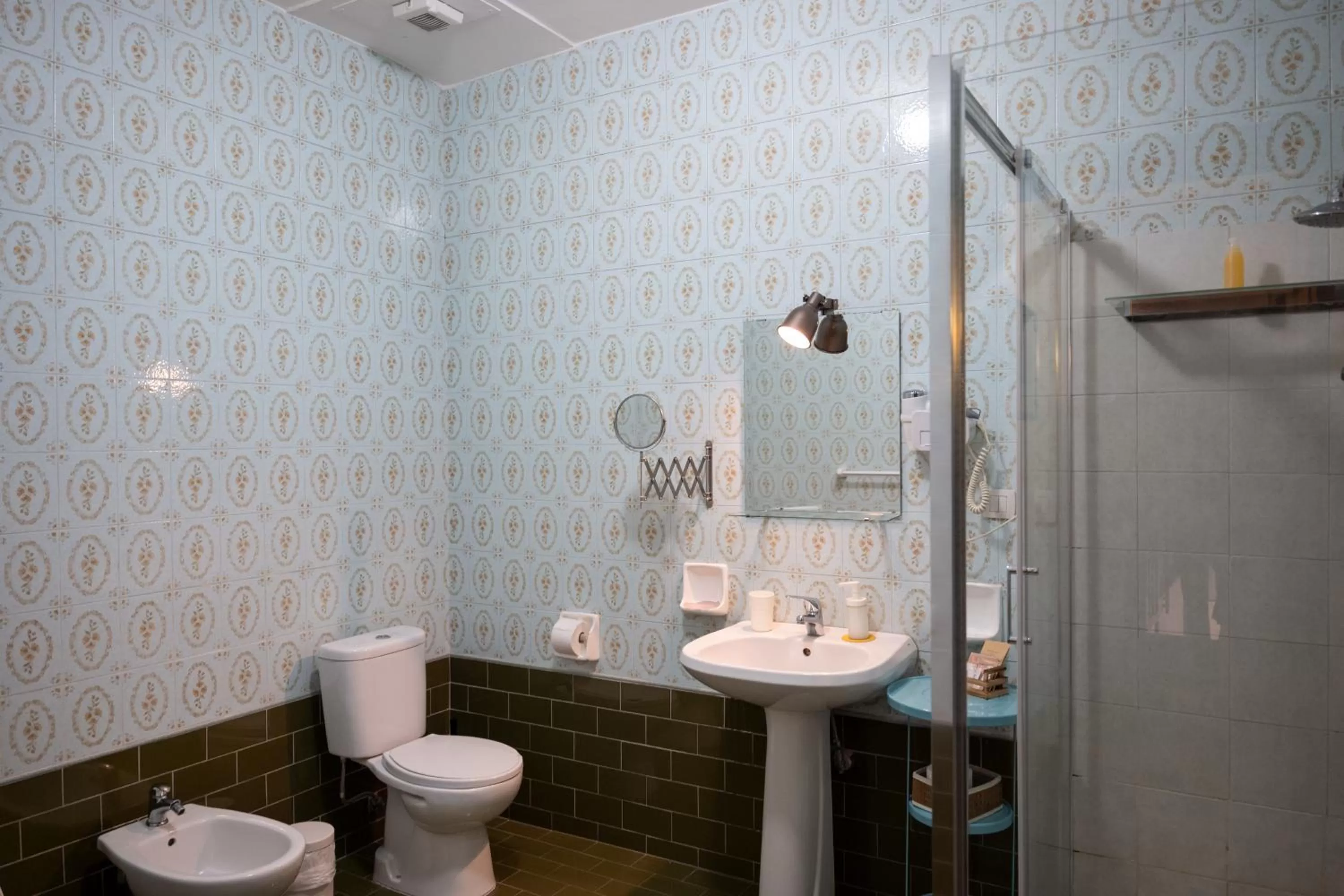 Bathroom in Liodoro Catania B&B