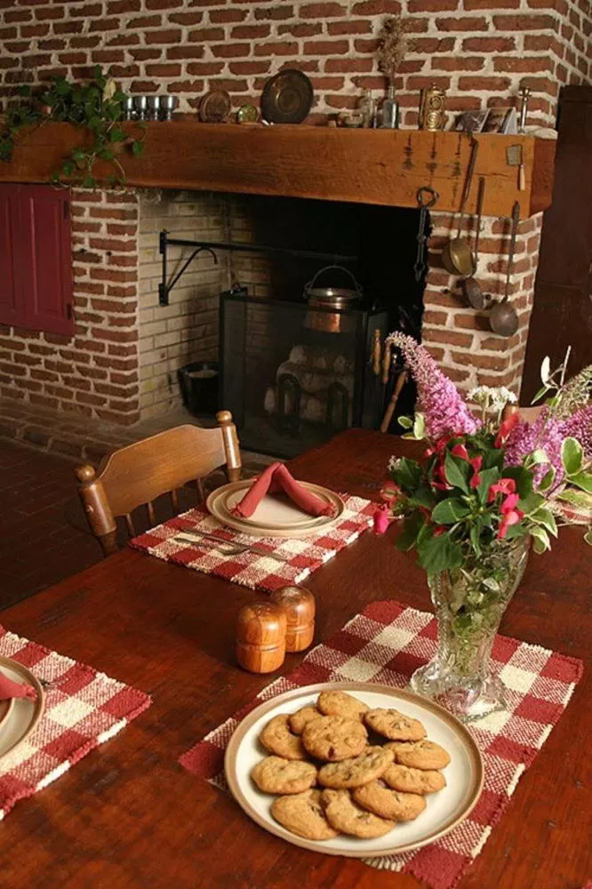Dining area, Restaurant/Places to Eat in Brownstone Colonial Inn