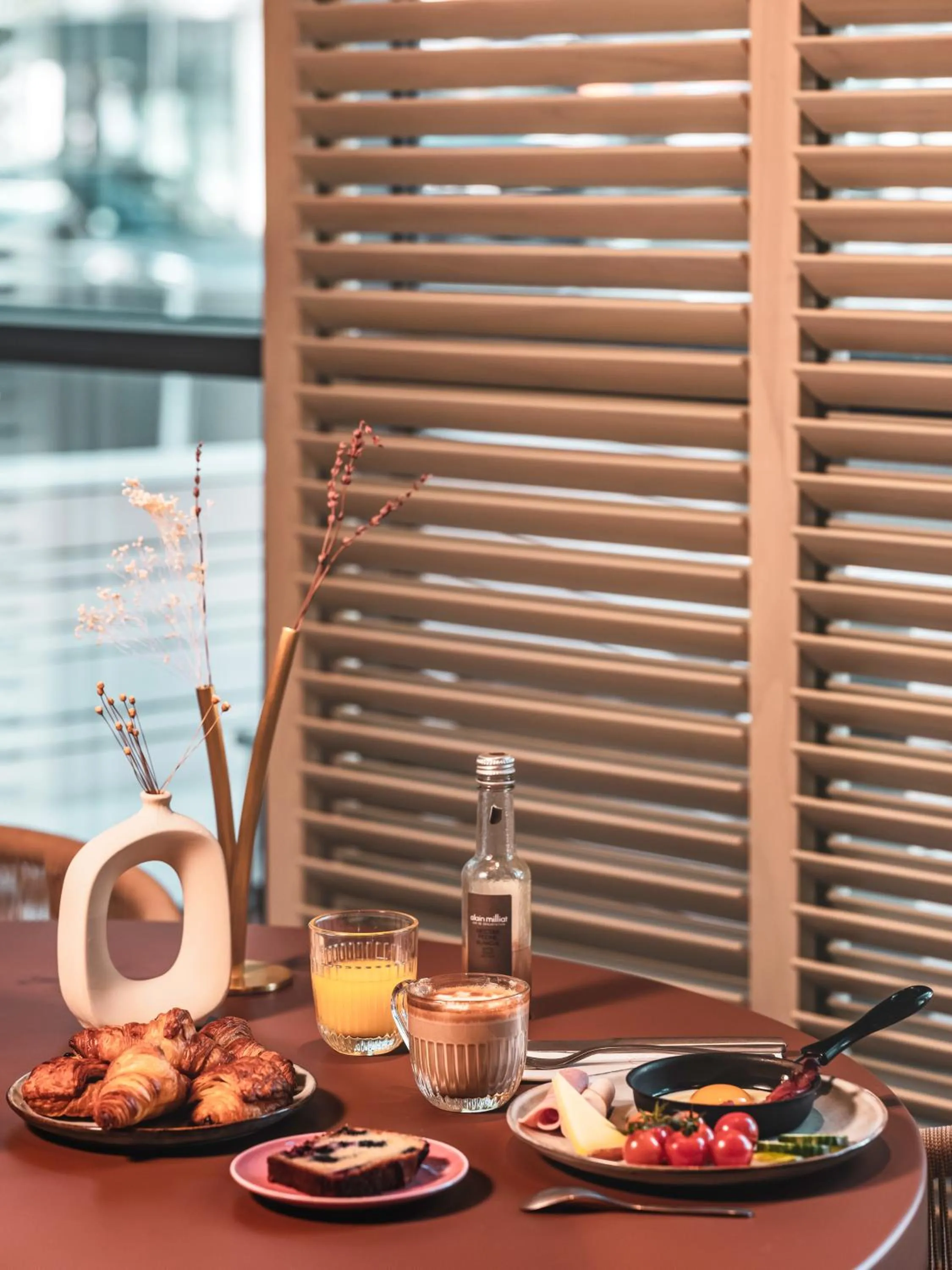 Food and drinks in Novotel Paris Porte Versailles