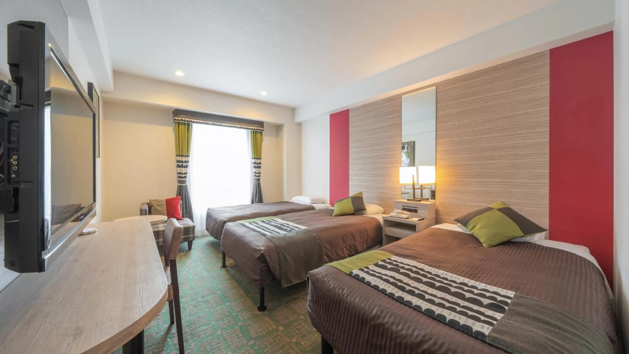 Photo of the whole room, Bed in New Otani Inn Sapporo