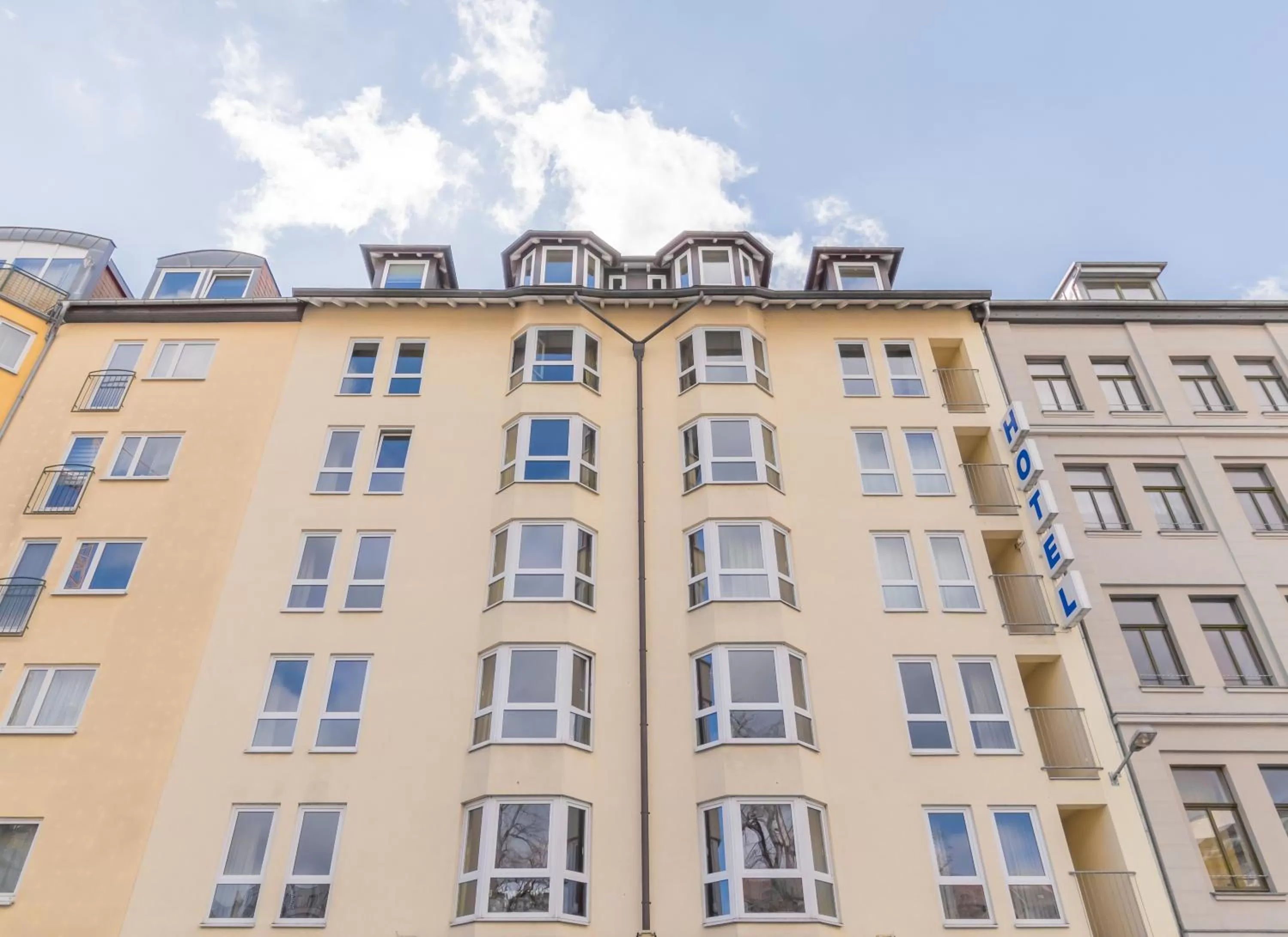 Facade/entrance in Hotel Markgraf Leipzig