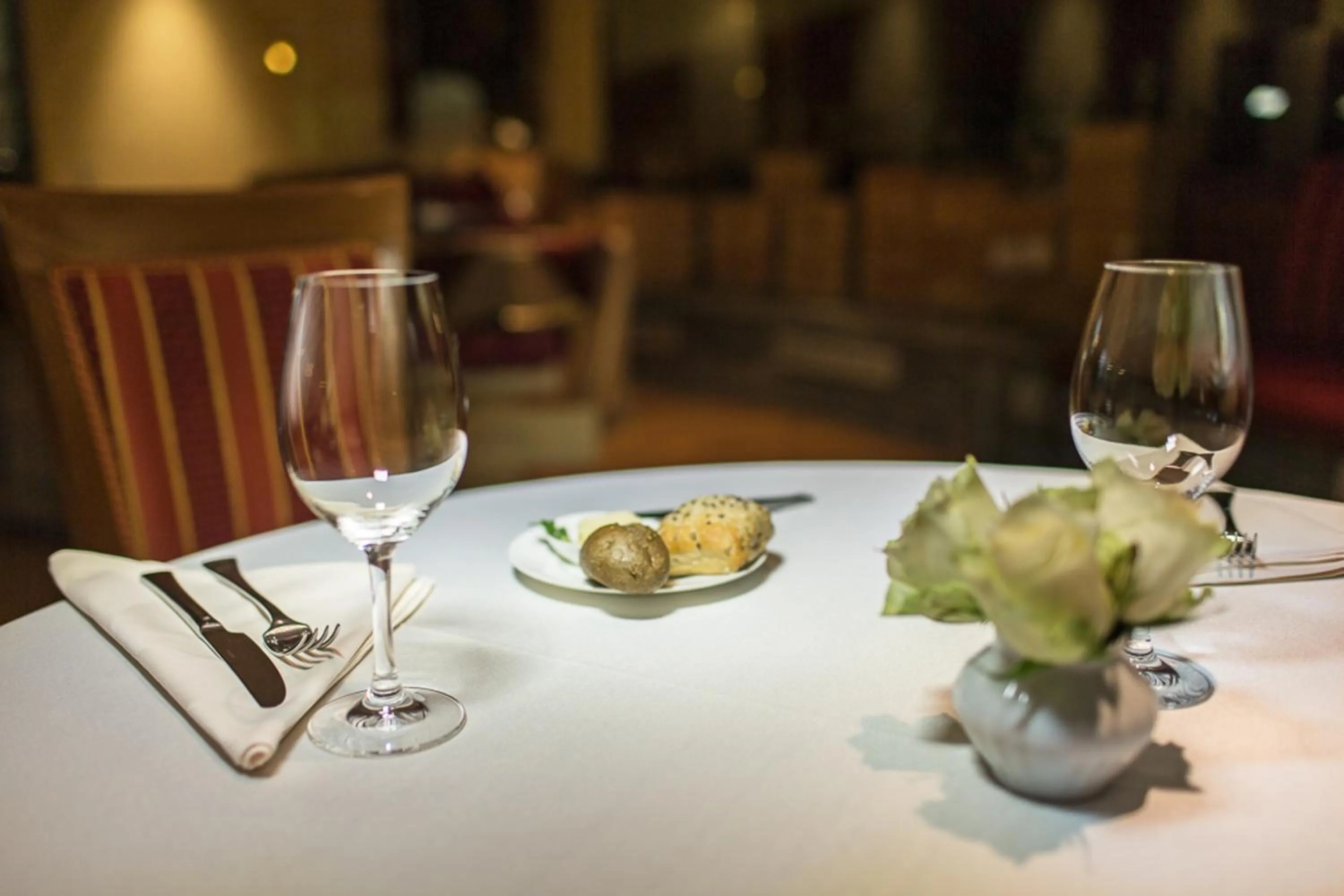 Restaurant/places to eat in Lux Garden Hotel